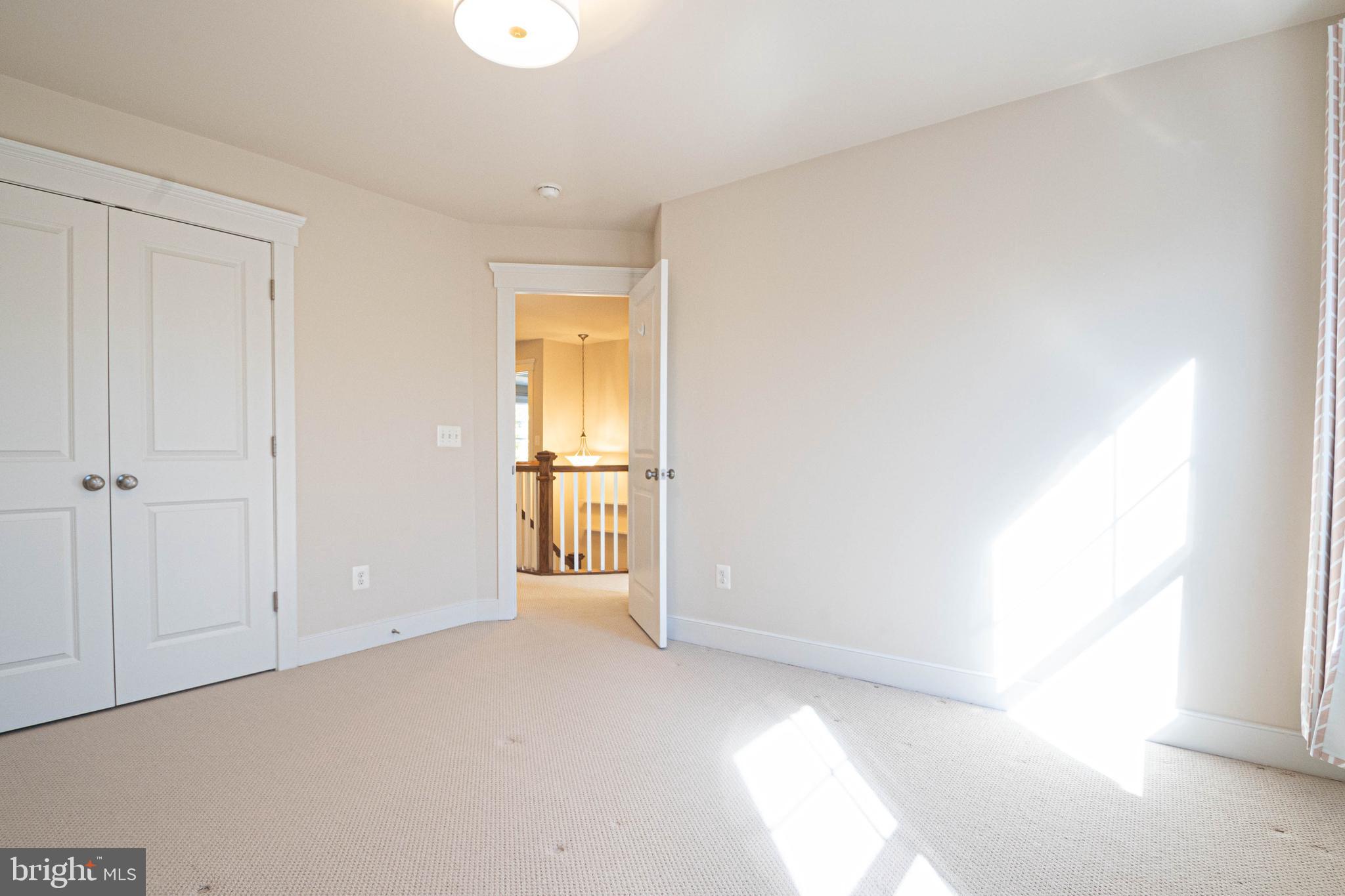 ASHBURN - Residential Lease