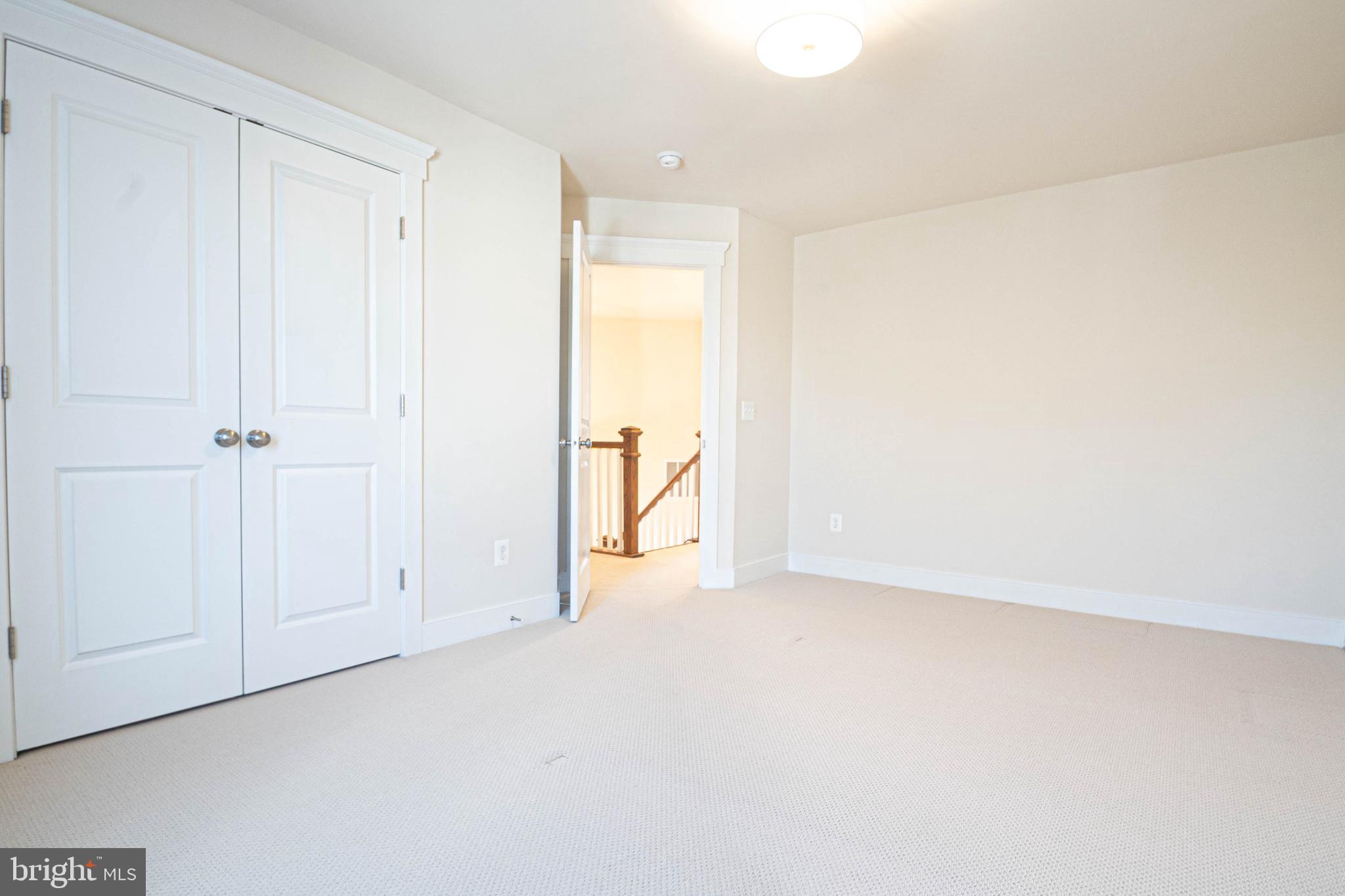 ASHBURN - Residential Lease