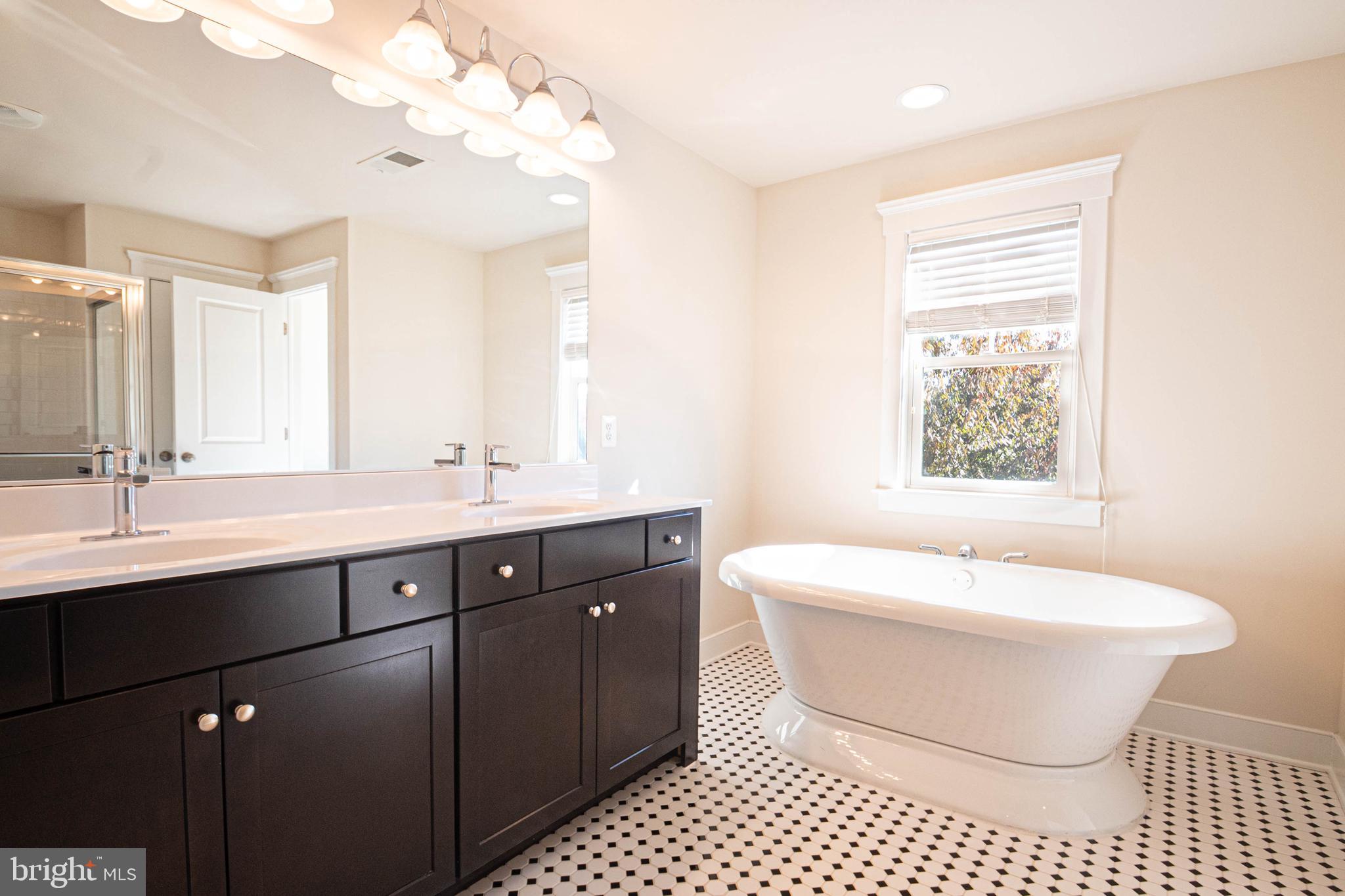 ASHBURN - Residential Lease