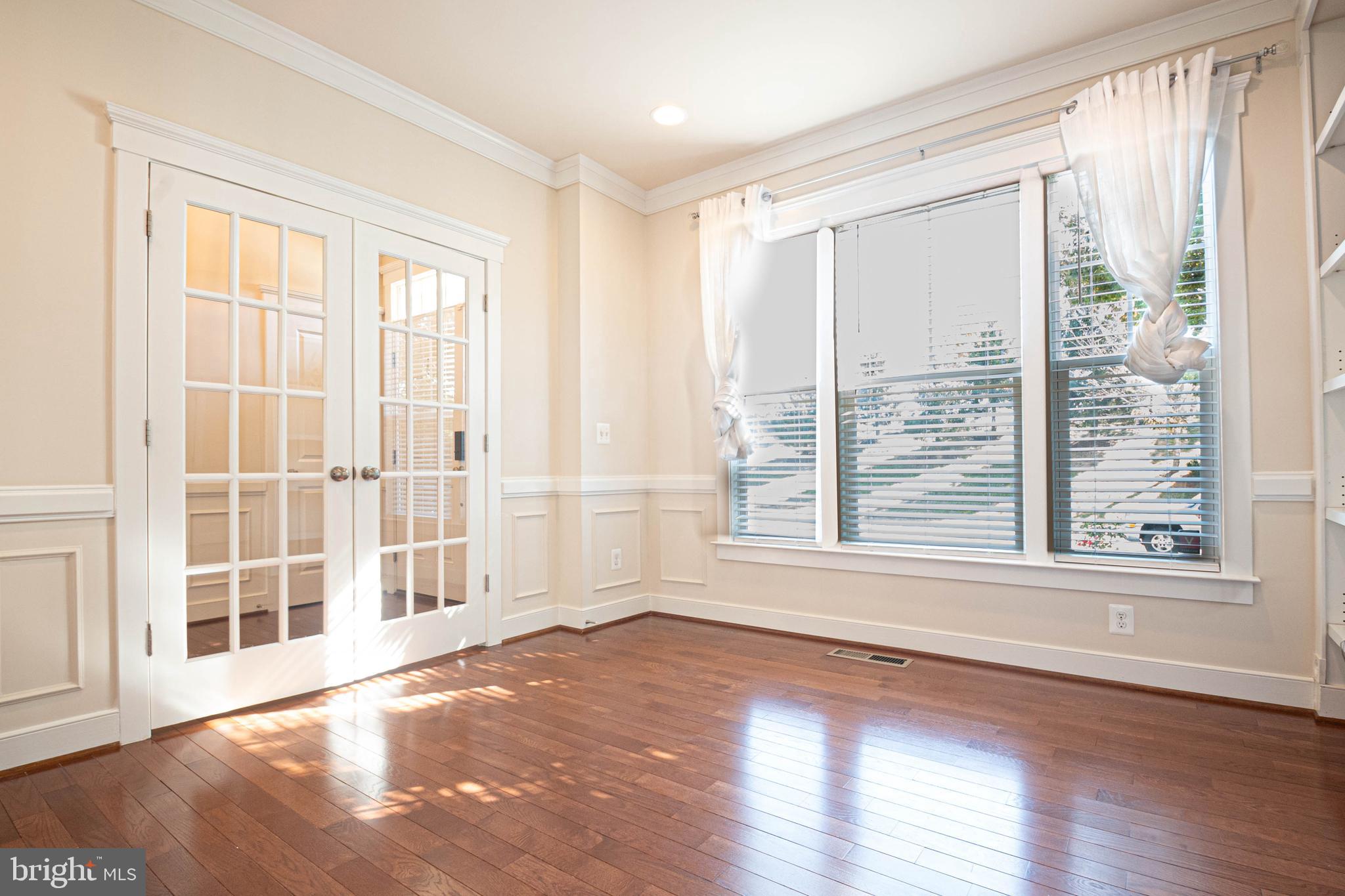 ASHBURN - Residential Lease