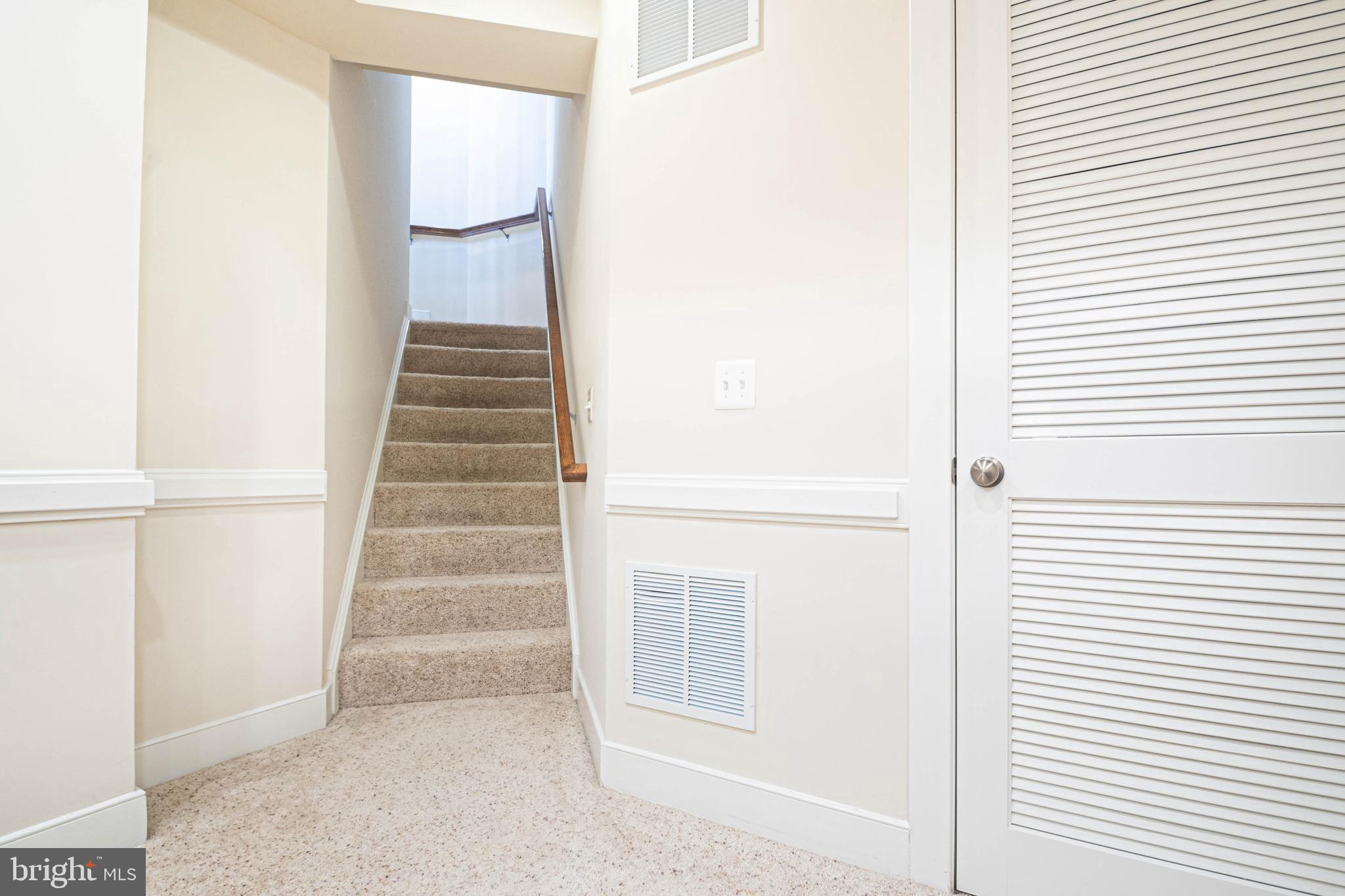 ASHBURN - Residential Lease