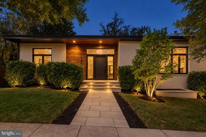 5148 LINNEAN TERRACE NW WASHINGTON DC 20008