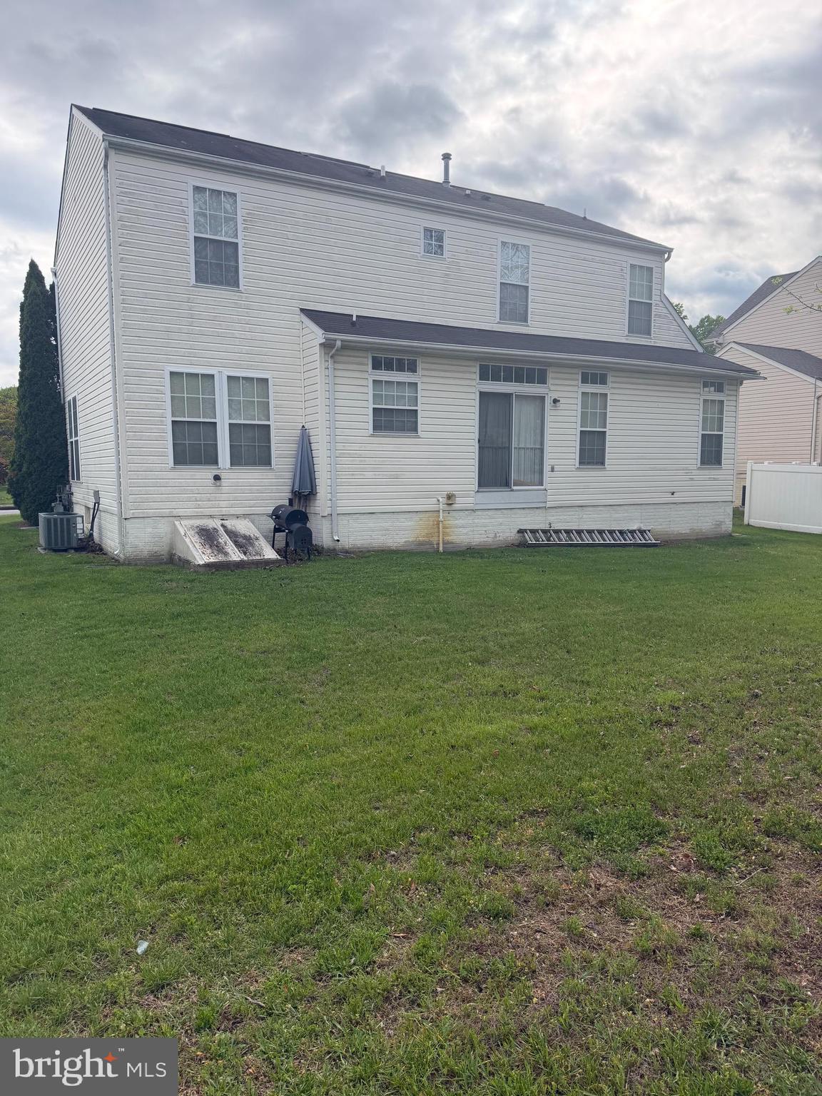 FOREST OAKS - Residential