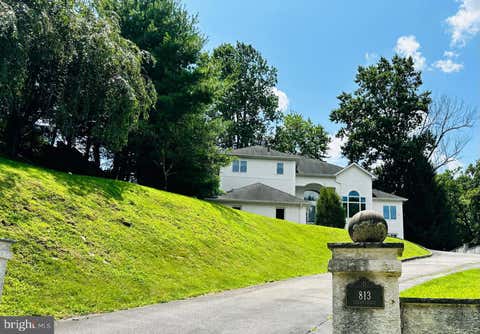 Photo of 813 Cedar Grove Road, BROOMALL, PA 19008 (MLS # PADE2119492)