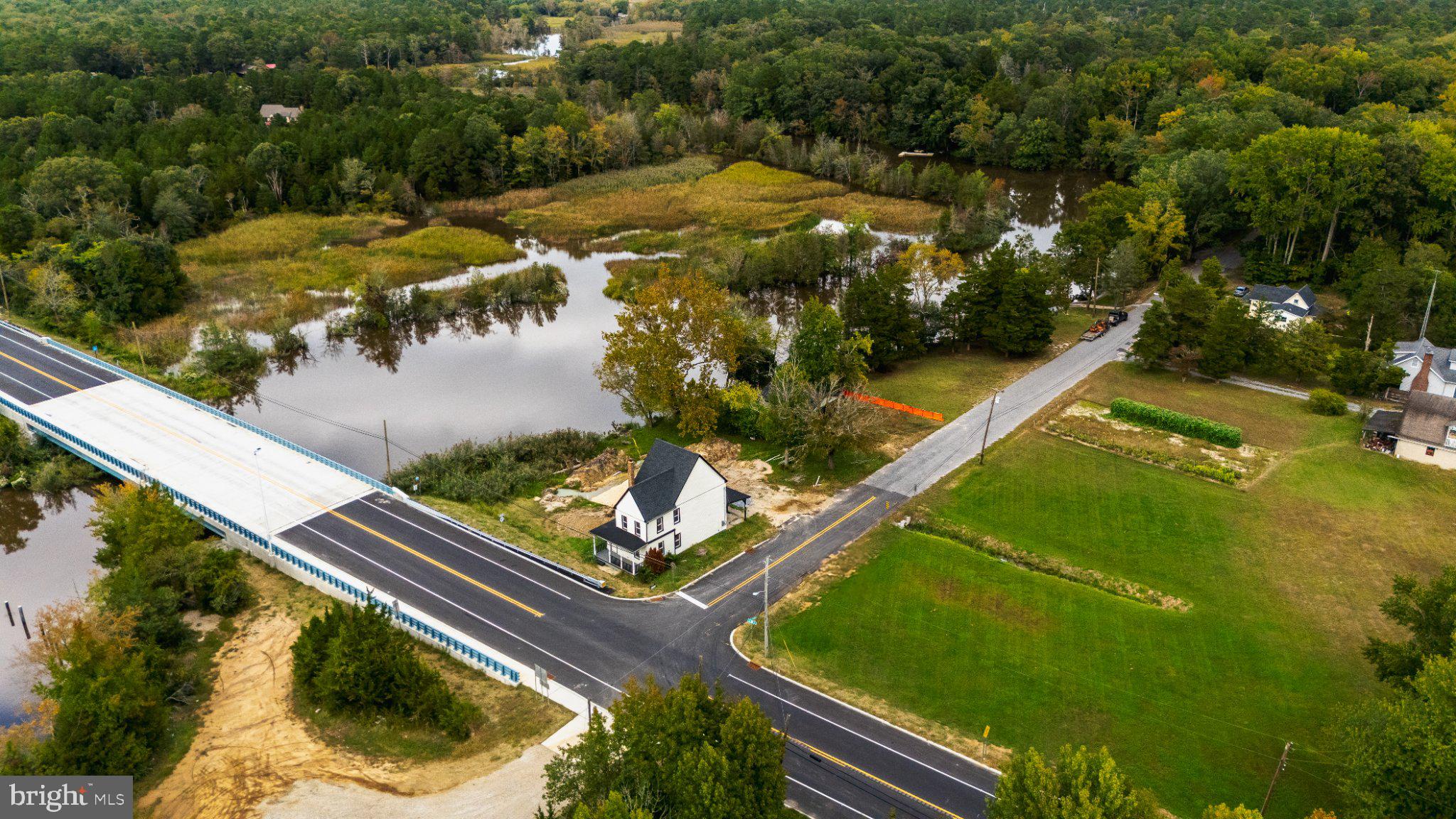 2 S SCHOONER LANDING ROAD