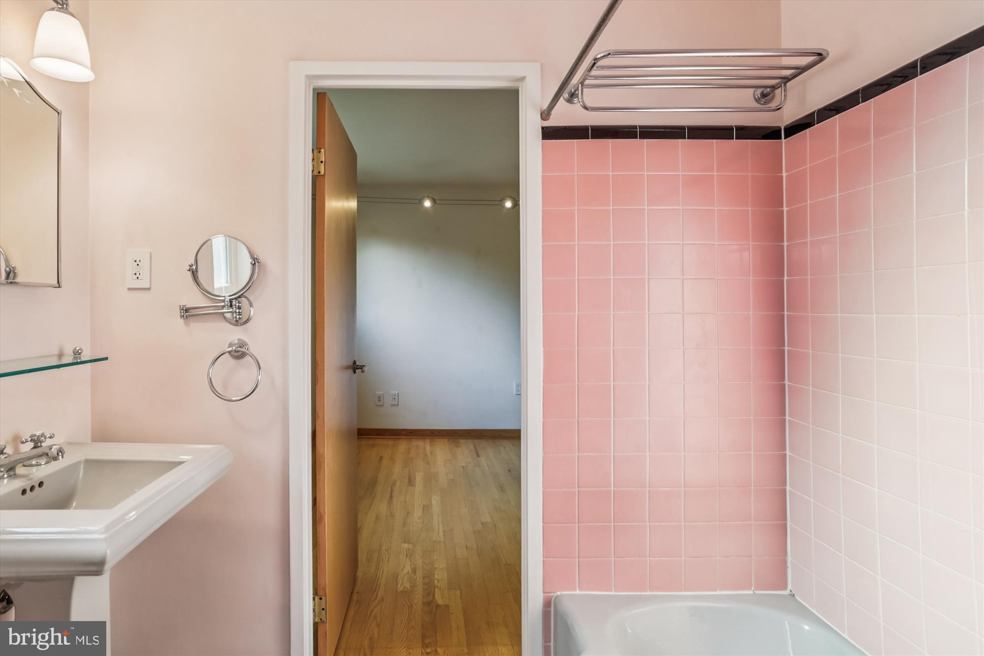 PARKVIEW - Residential