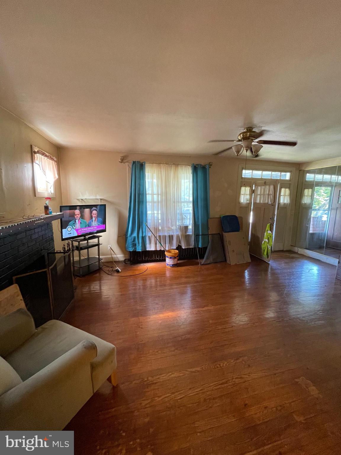 HOWARD PARK - Residential