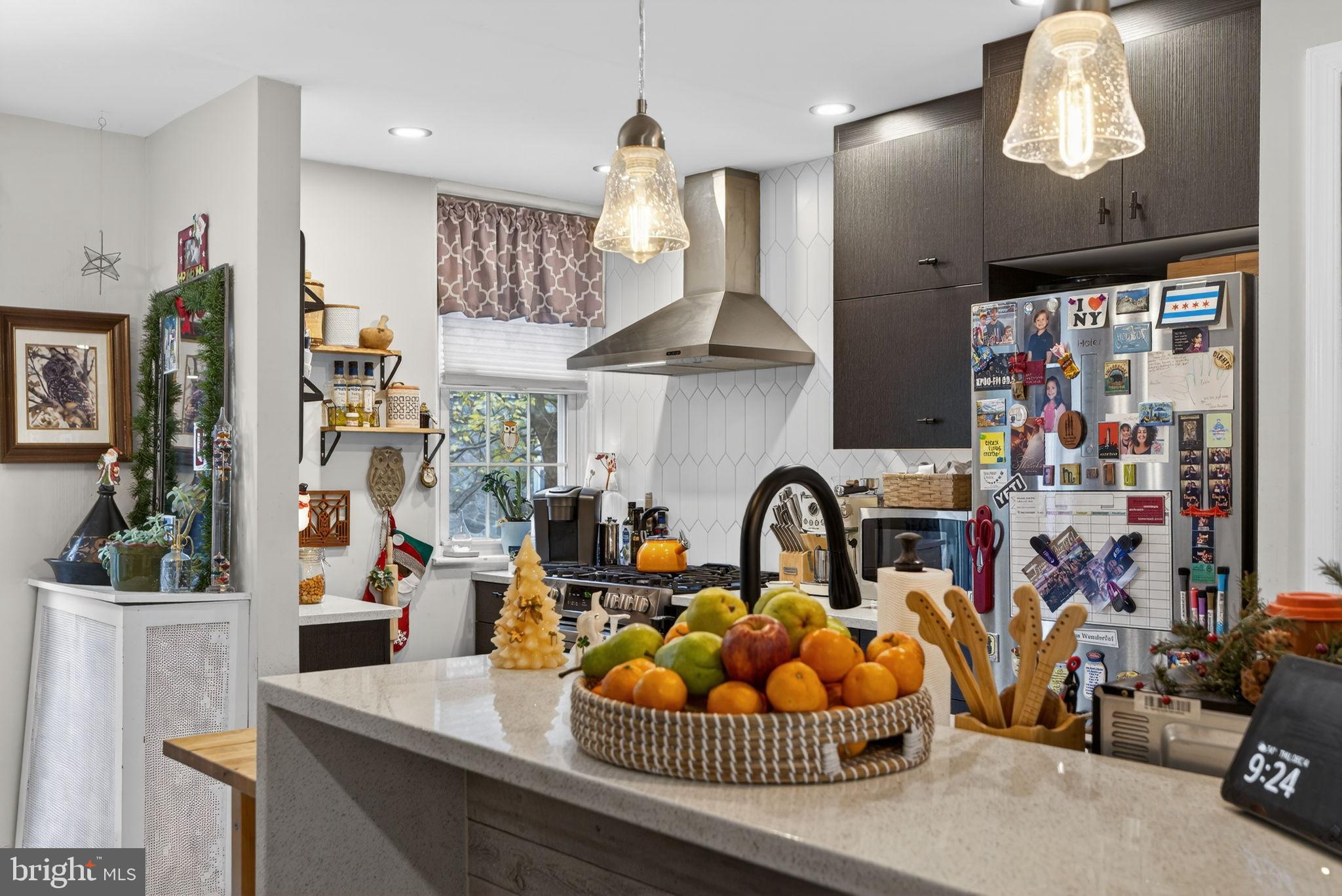 CHESTNUT HILL - Residential