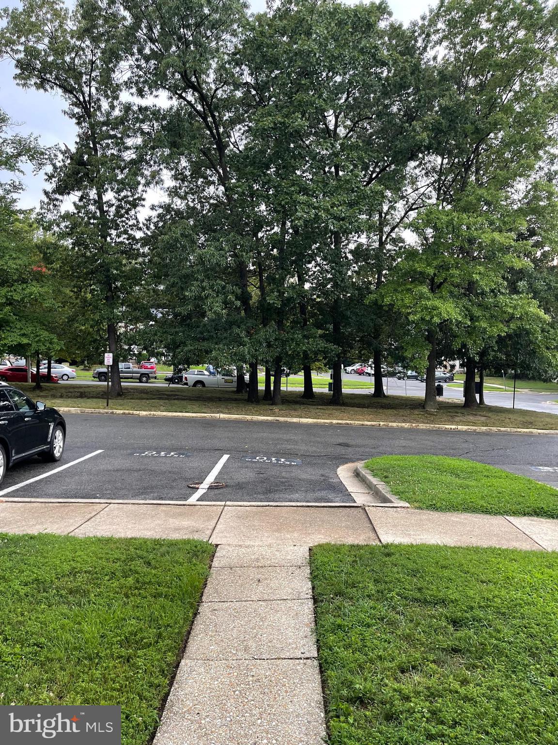 ROSECROFT VILLAGE PLAT O - Residential Lease