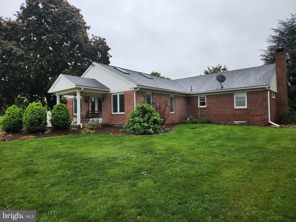 Photo of 101 Eastbrook Road, RONKS, PA 17572 (MLS # PALA2069860)