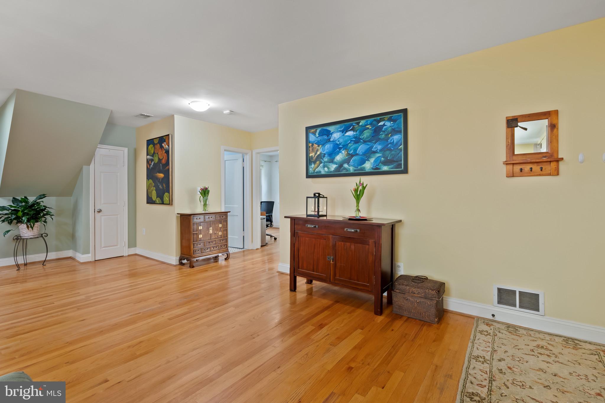 GARRETT PARK ESTATES - Residential