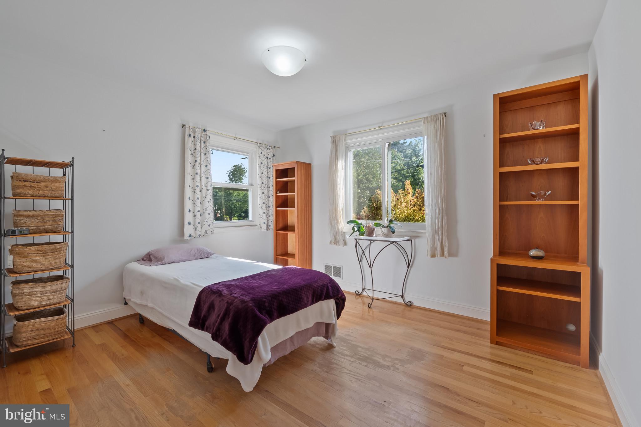 GARRETT PARK ESTATES - Residential