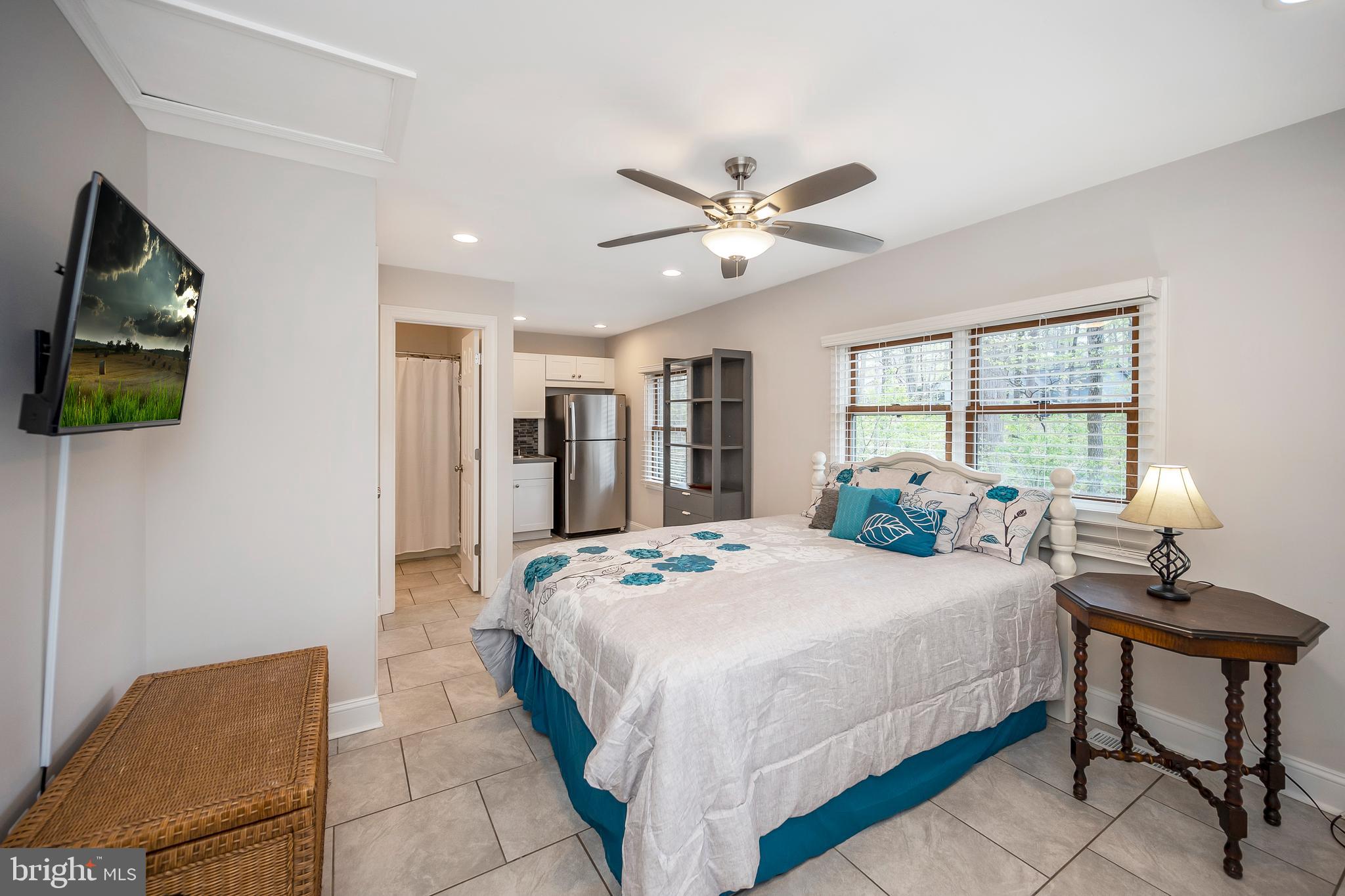 LAKE OF THE WOODS - Residential