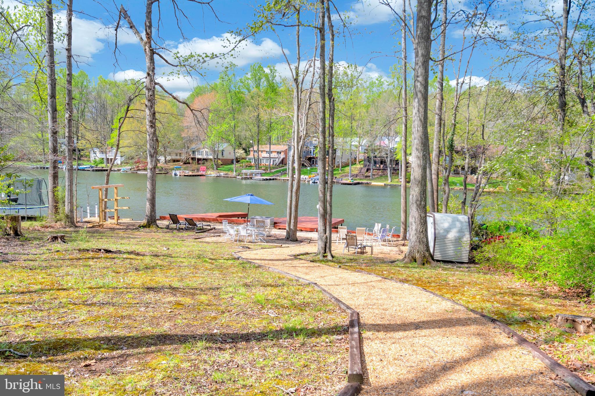 LAKE OF THE WOODS - Residential