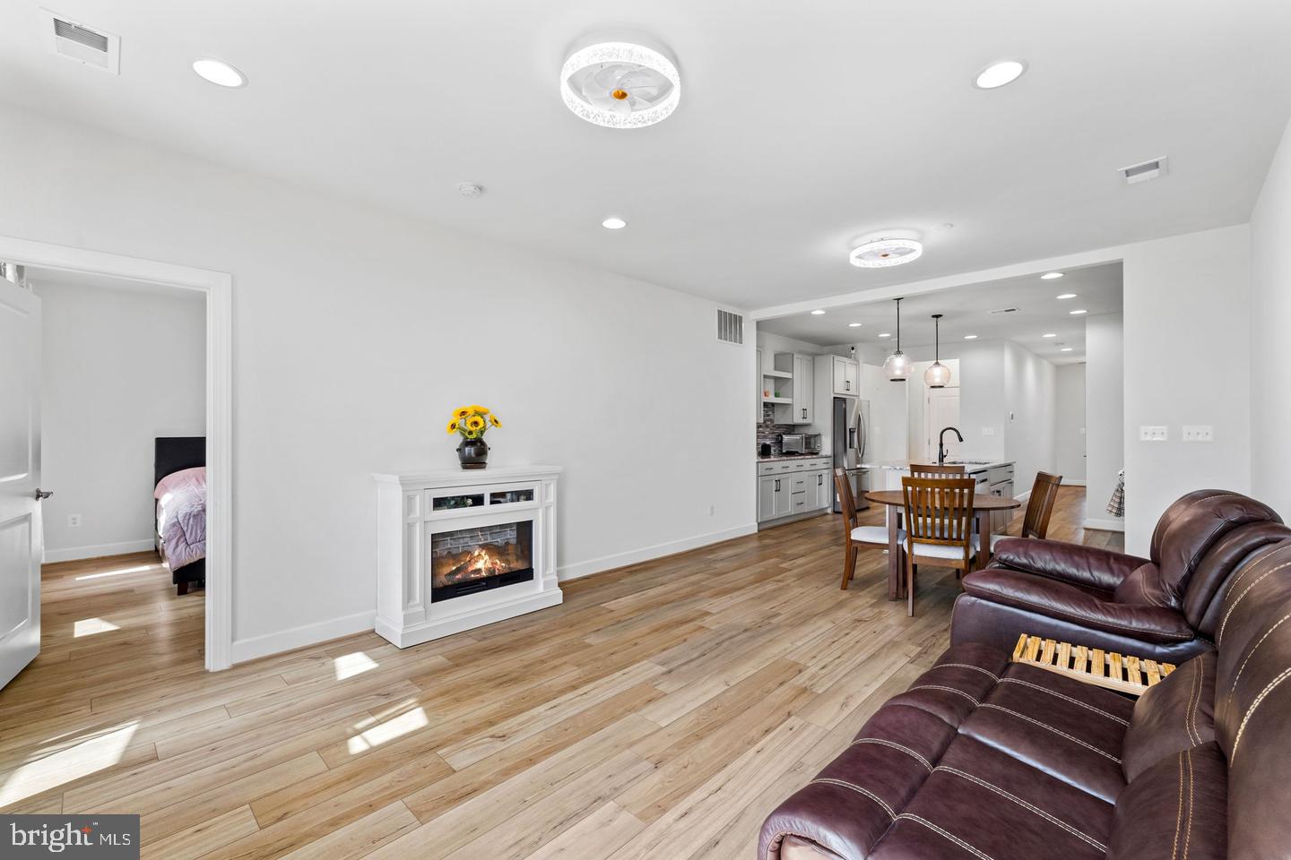 243 SMOKEBUSH DRIVE