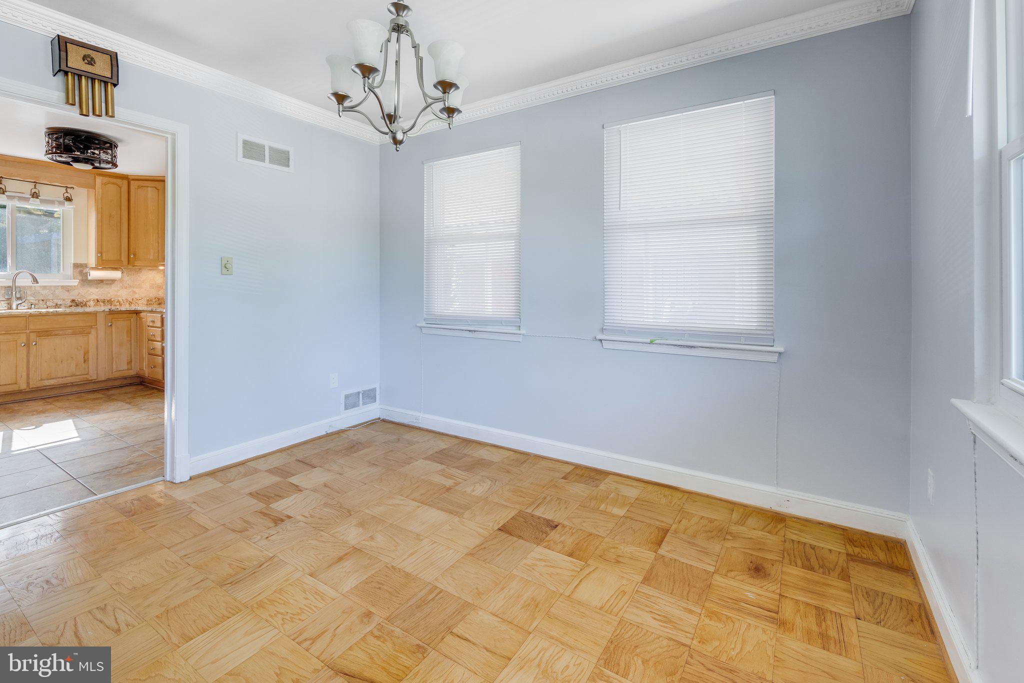 HILLCREST ESTATES - Residential Lease