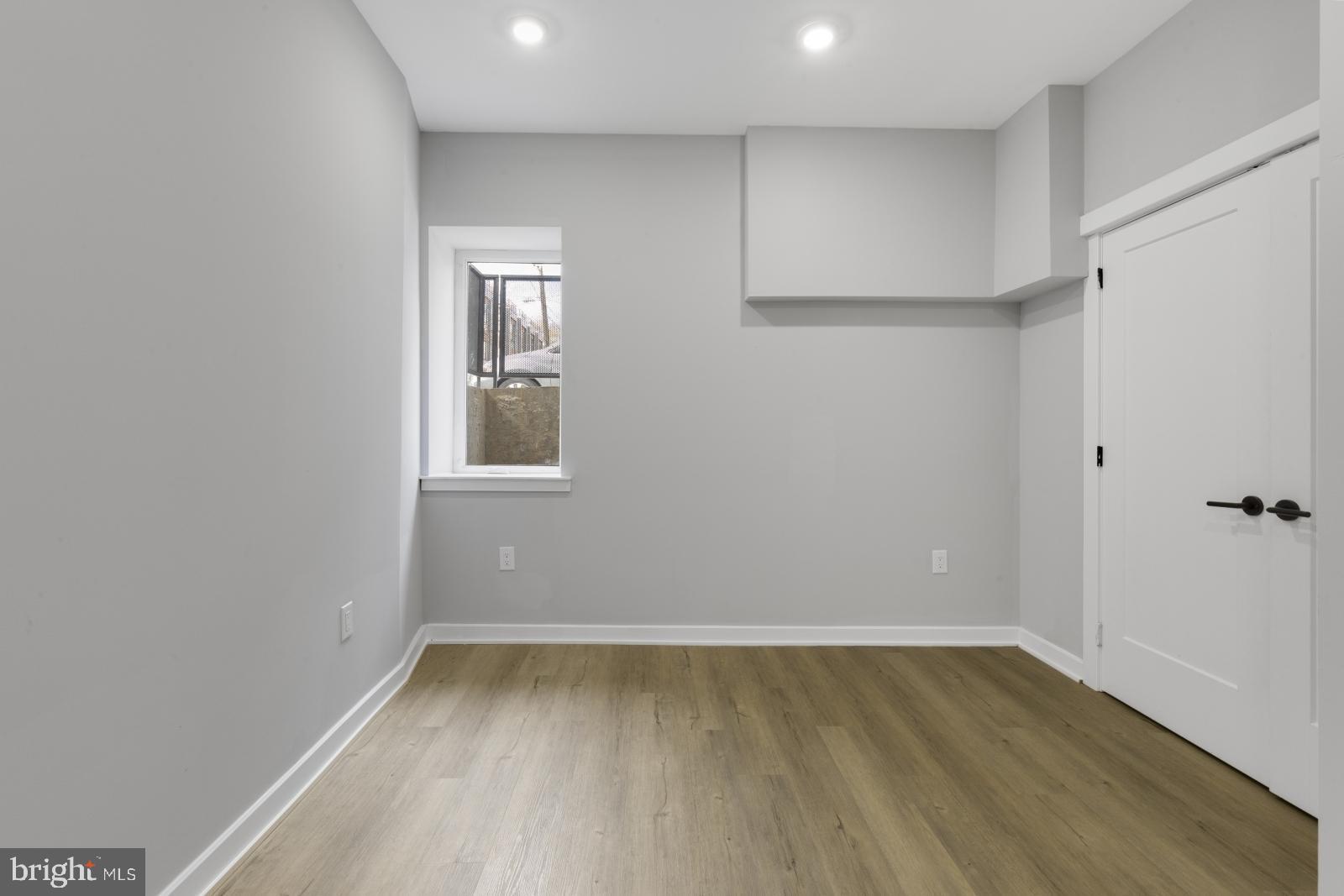 FRANCISVILLE - Residential Lease