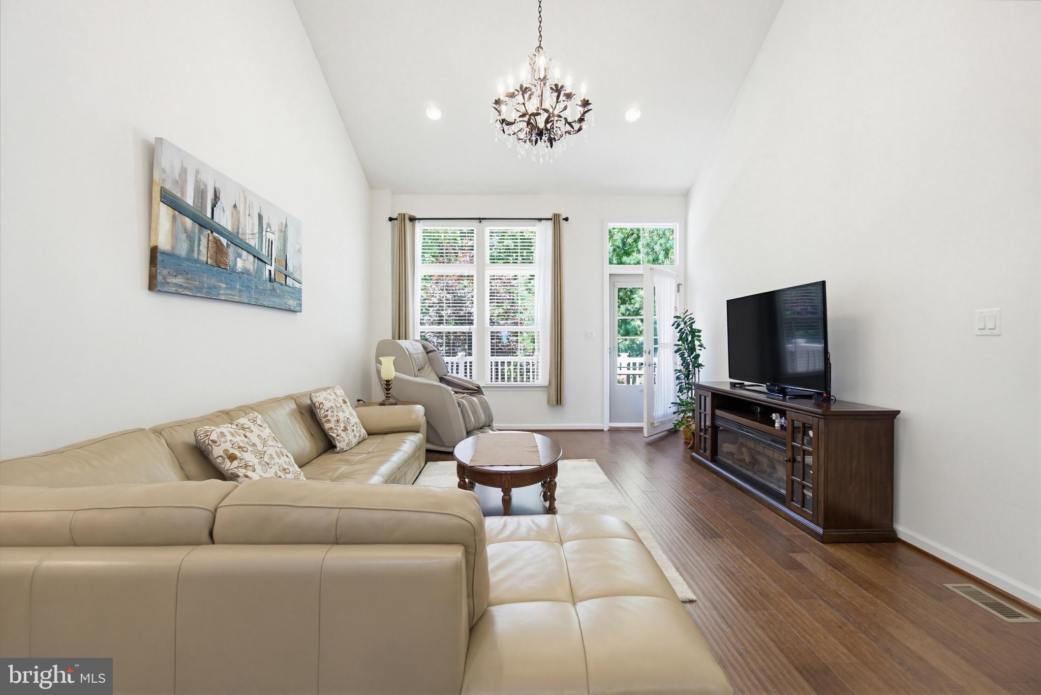 ENCLAVE AT PARK FOREST - Residential