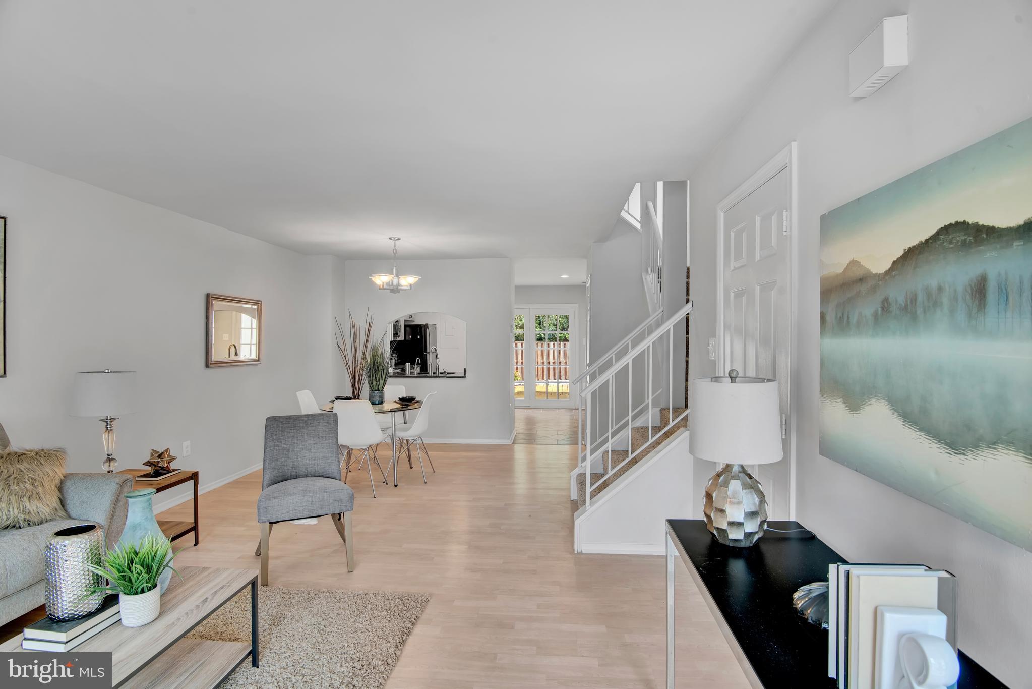 LAKE RIDGE - Residential