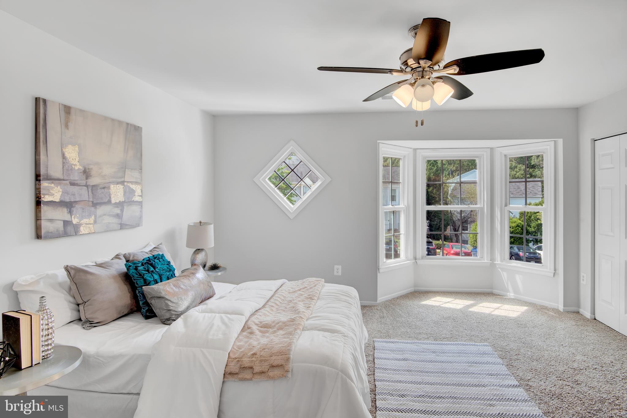 LAKE RIDGE - Residential