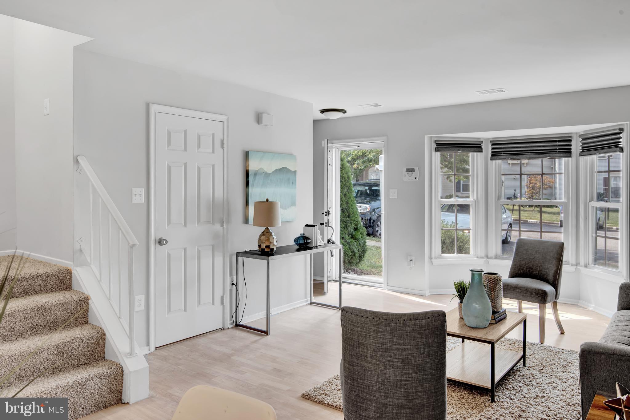 LAKE RIDGE - Residential