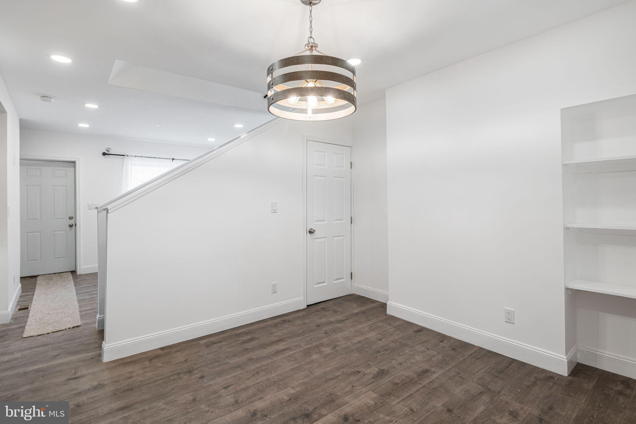 HAWTHORNE - Residential Lease