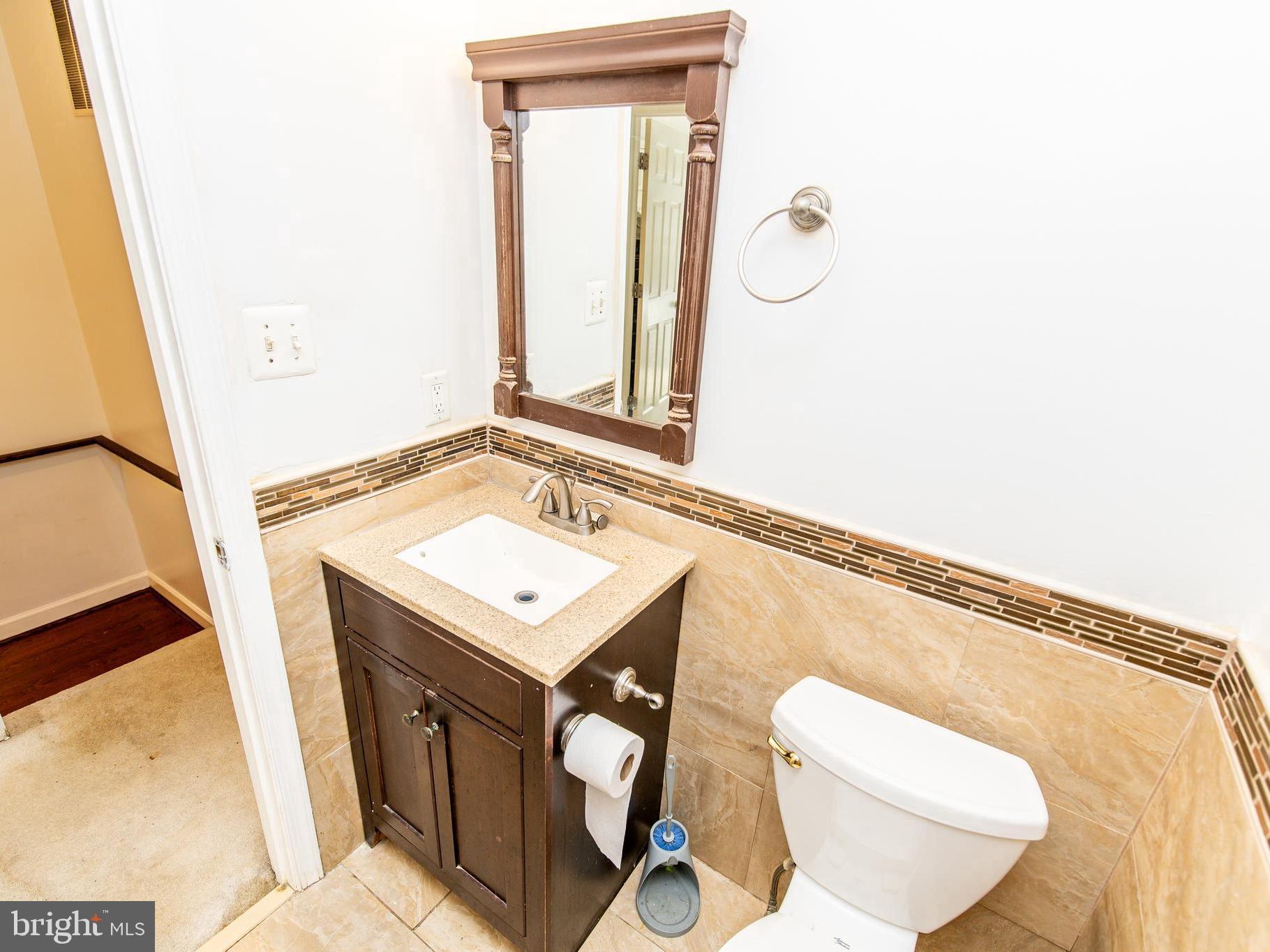 LONDON WOODS - Residential