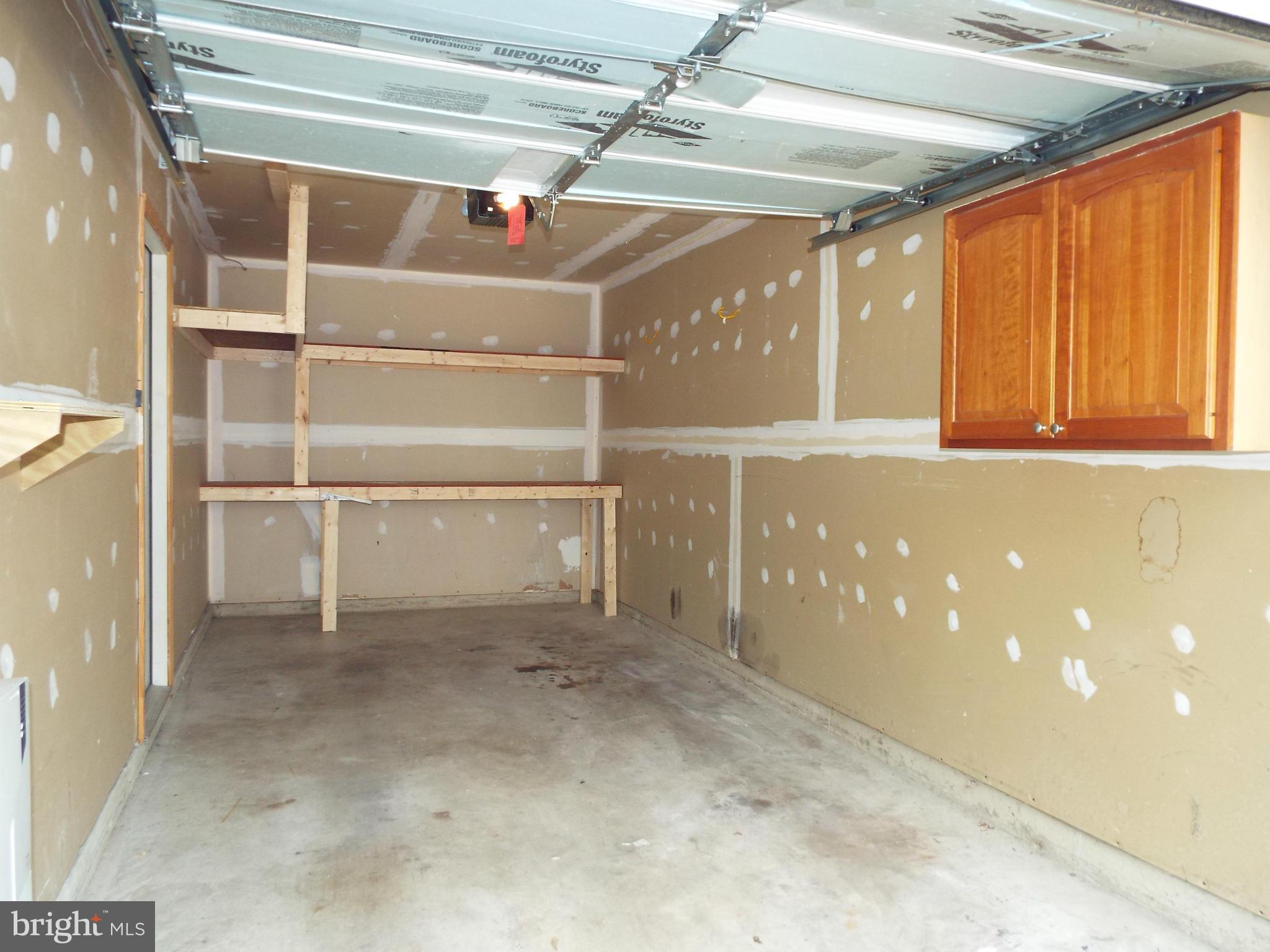 APPLEGATE NORTH - Residential Lease