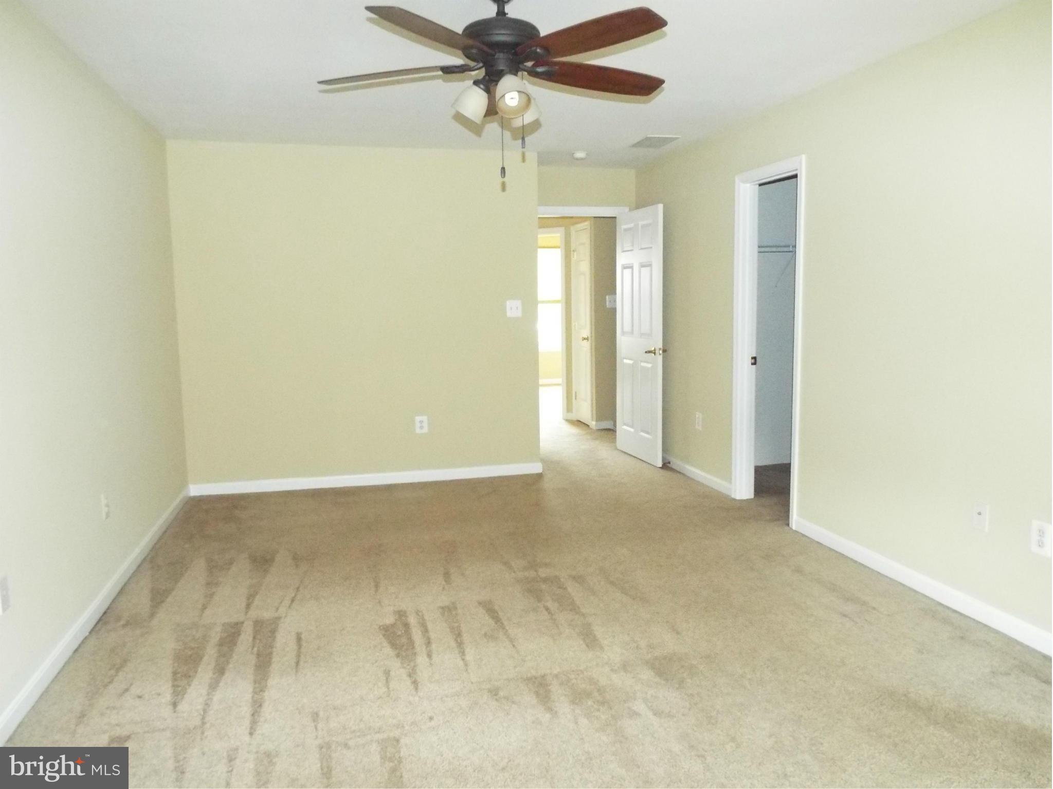 APPLEGATE NORTH - Residential Lease