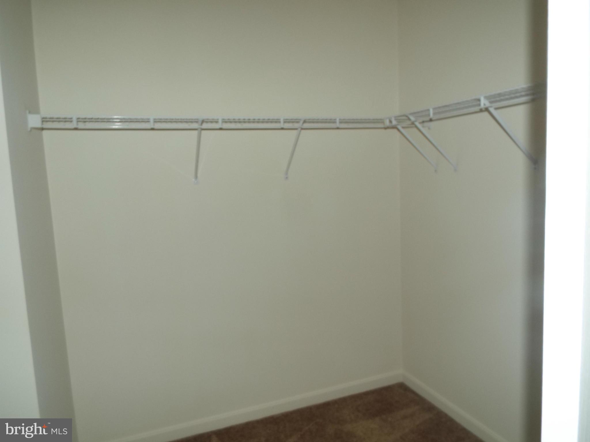 APPLEGATE NORTH - Residential Lease