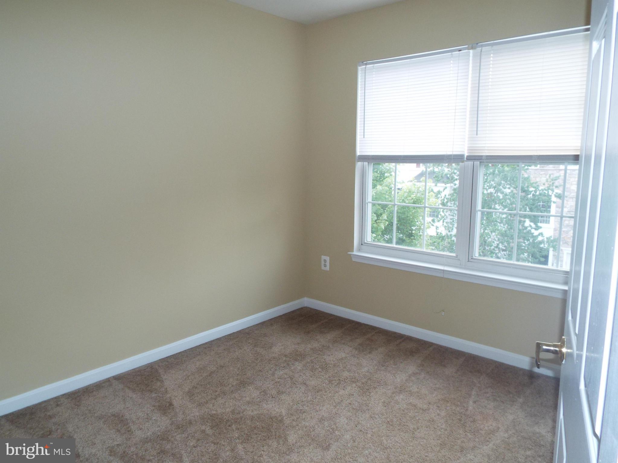 APPLEGATE NORTH - Residential Lease