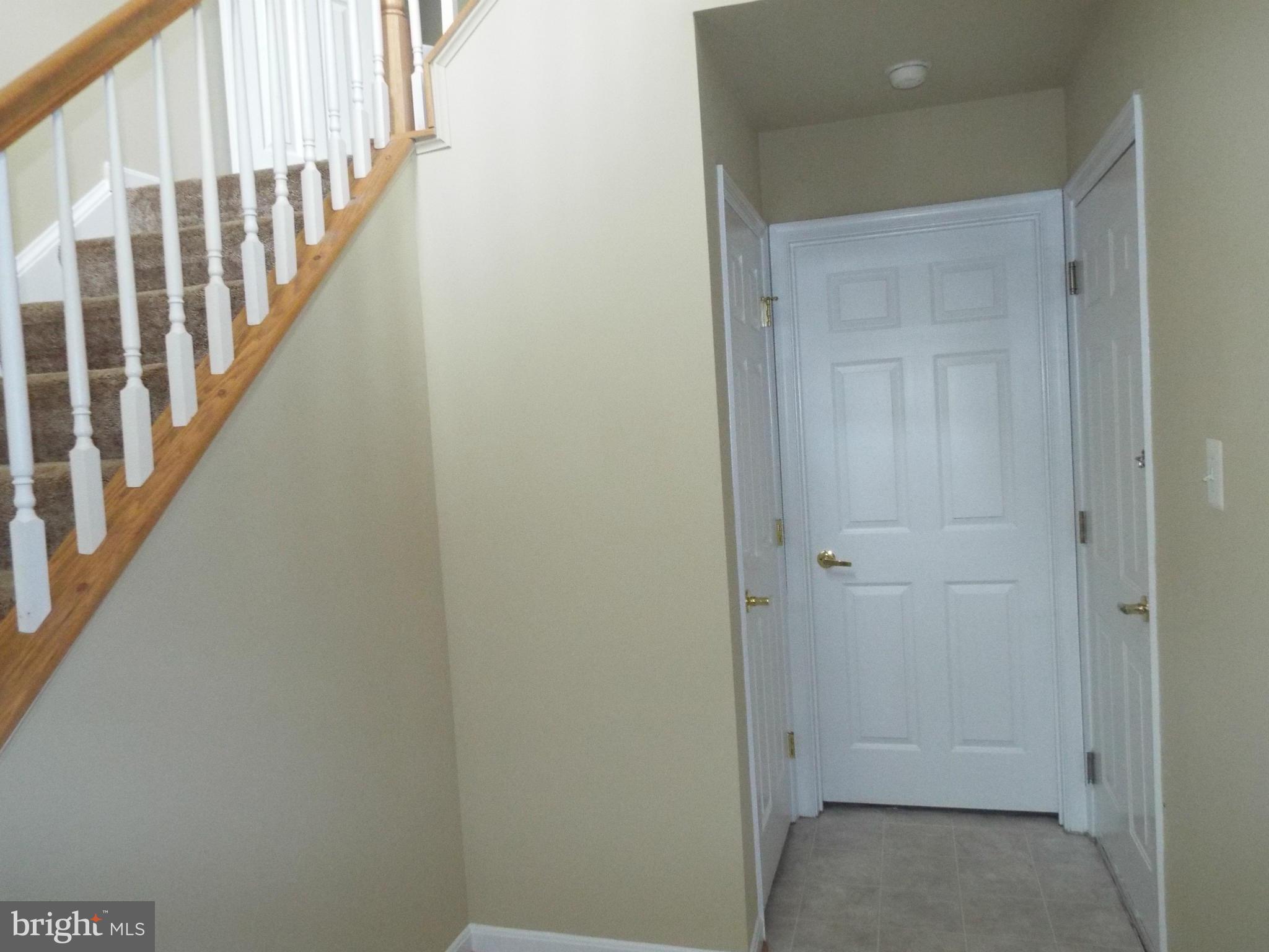 APPLEGATE NORTH - Residential Lease