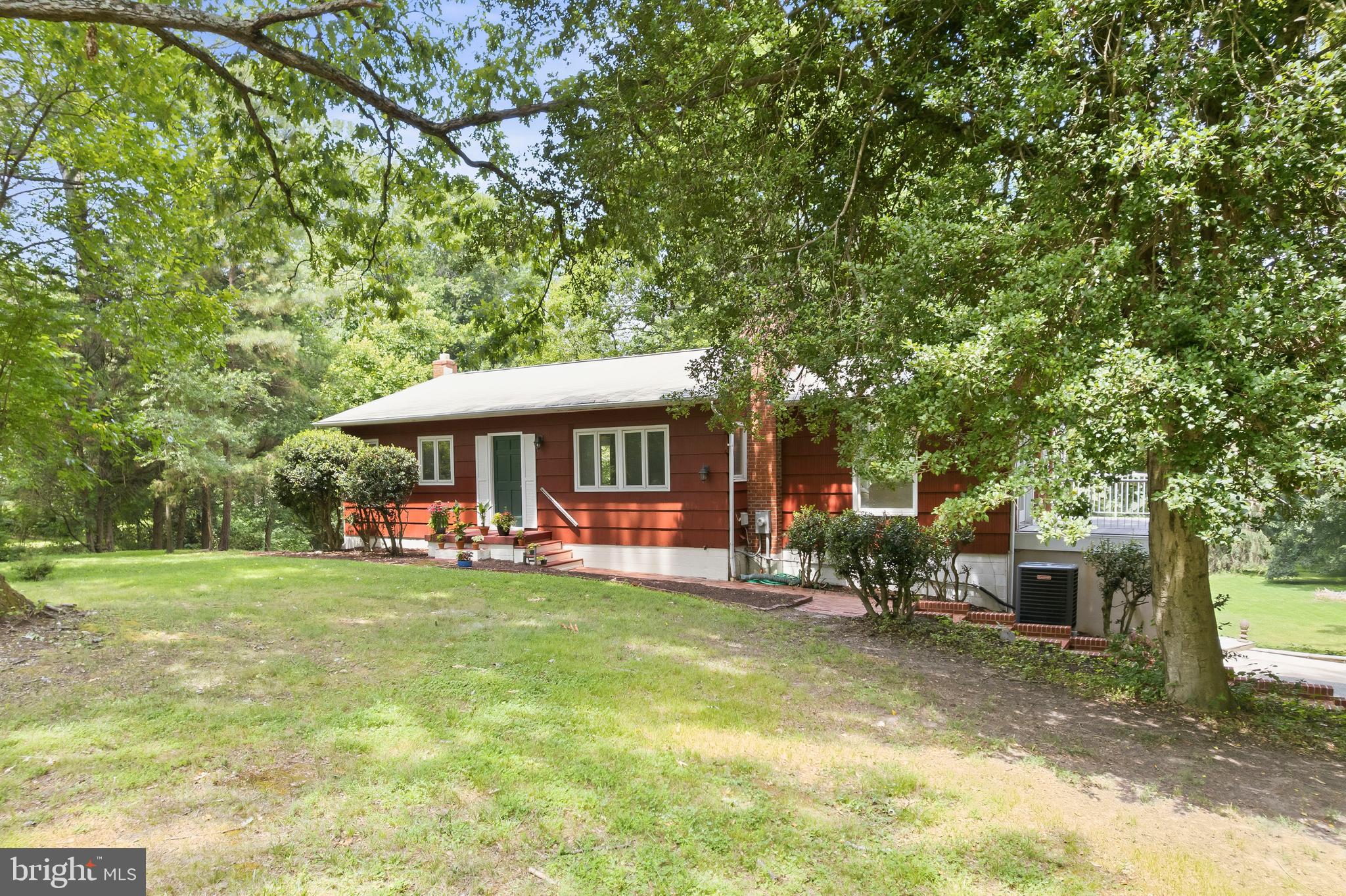 8639 TRUMPS HILL ROAD