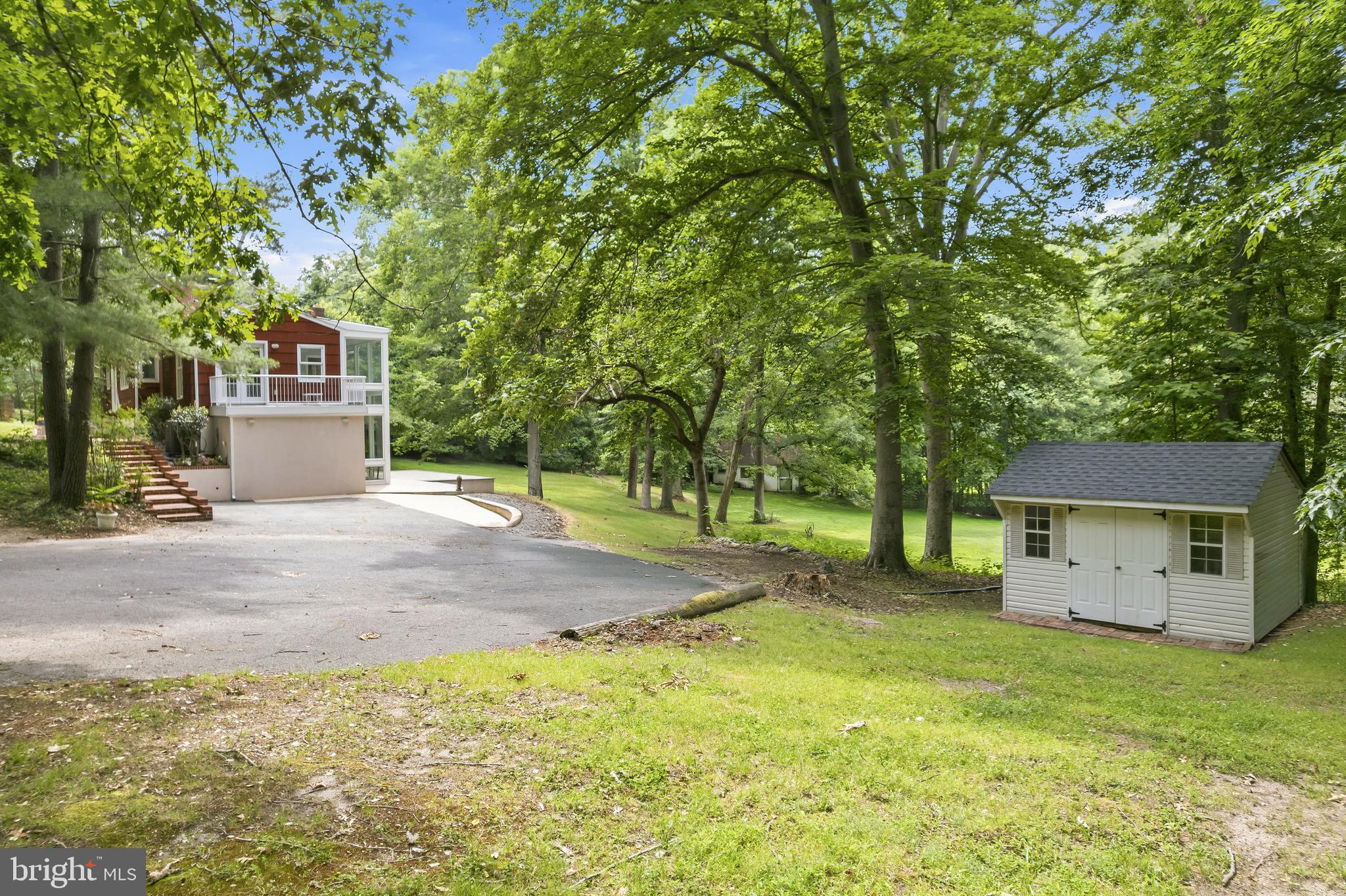 8639 TRUMPS HILL ROAD