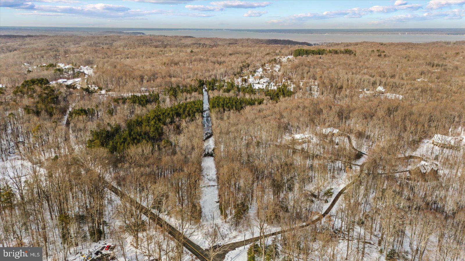 GREEN HEIGHTS - Land