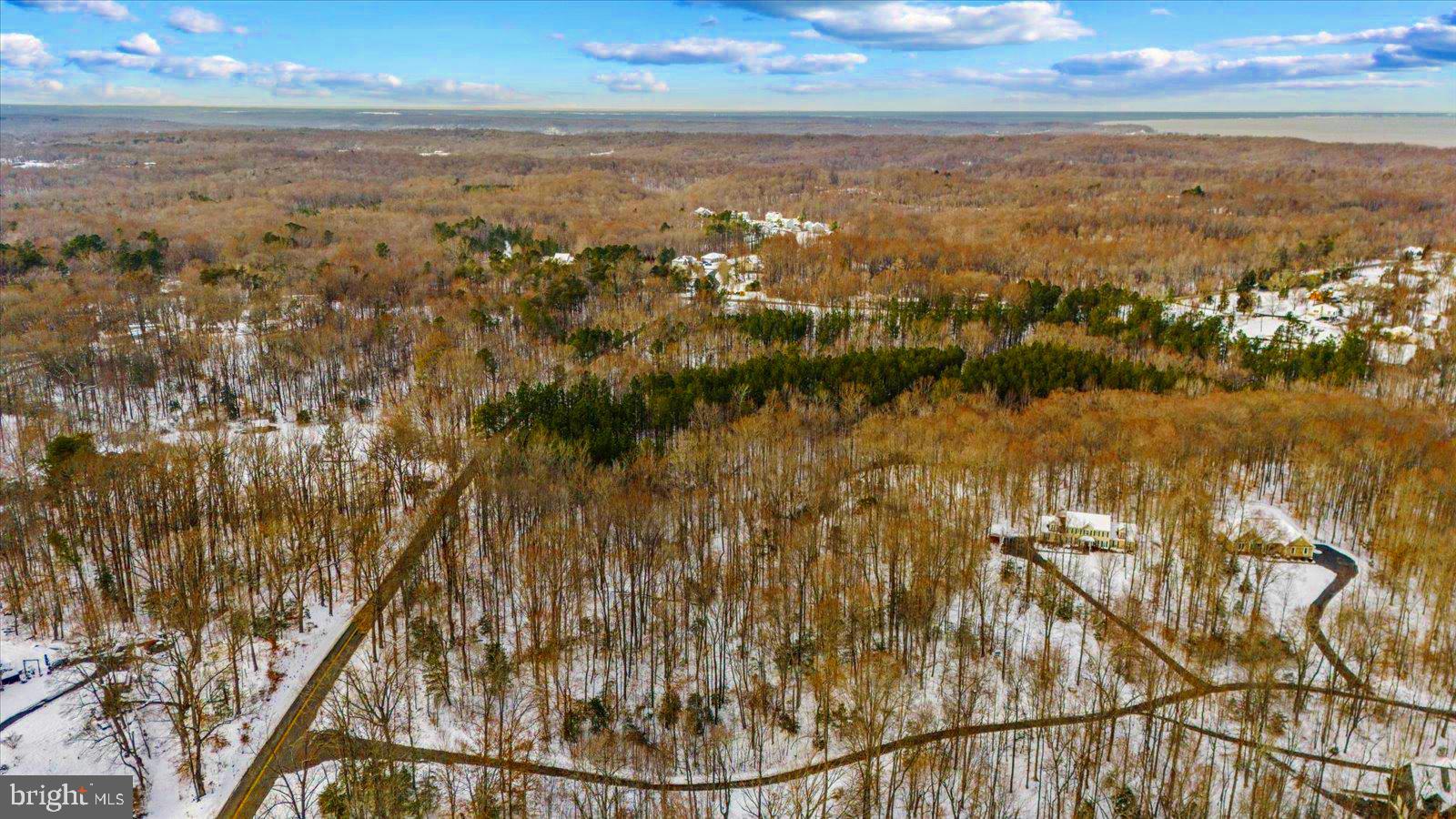 GREEN HEIGHTS - Land