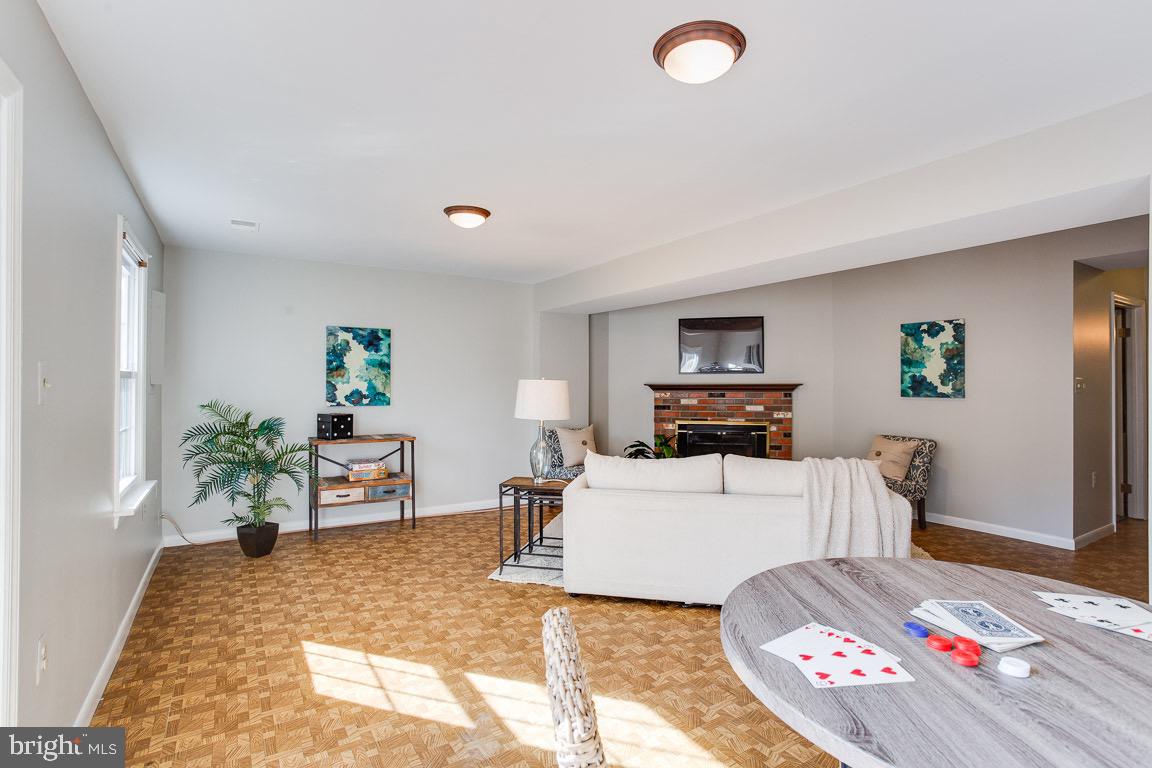 THE VILLAGE PARK - Residential