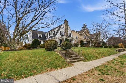Photo of 711 Merion Avenue, HAVERTOWN, PA 19083 (MLS # PADE2110730)