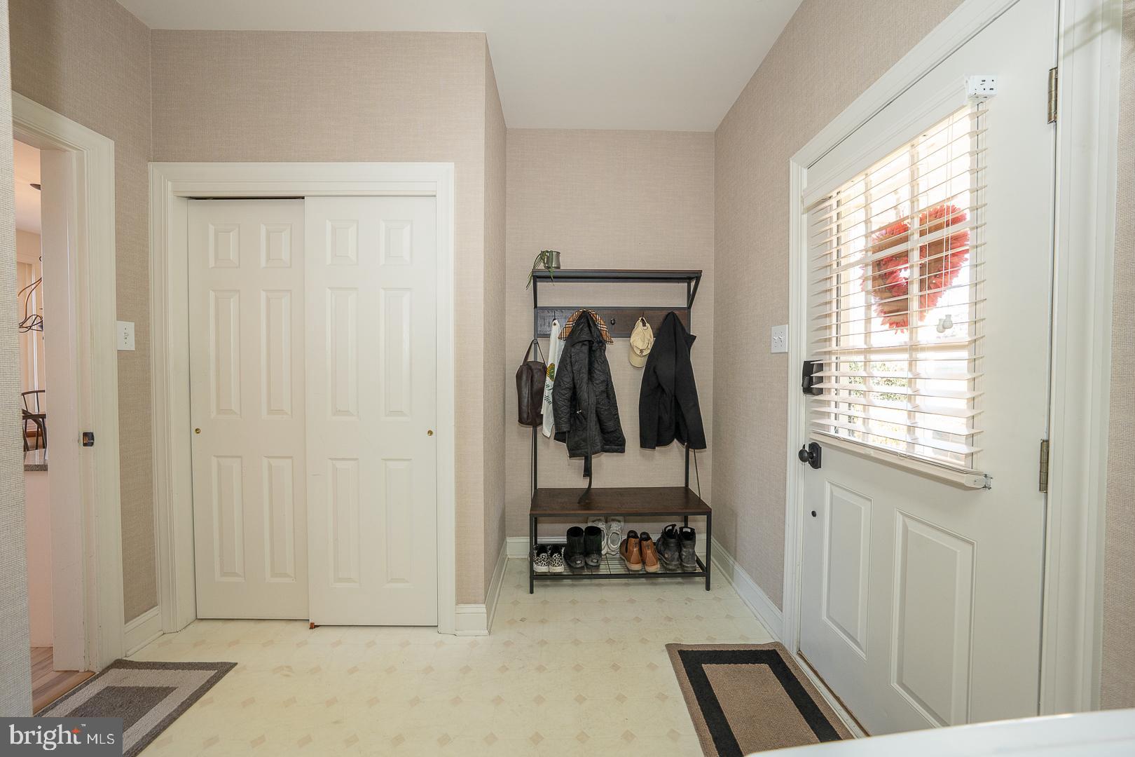 WHITEHORSE - Residential