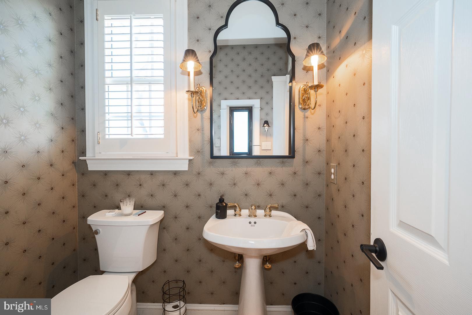 WHITEHORSE - Residential