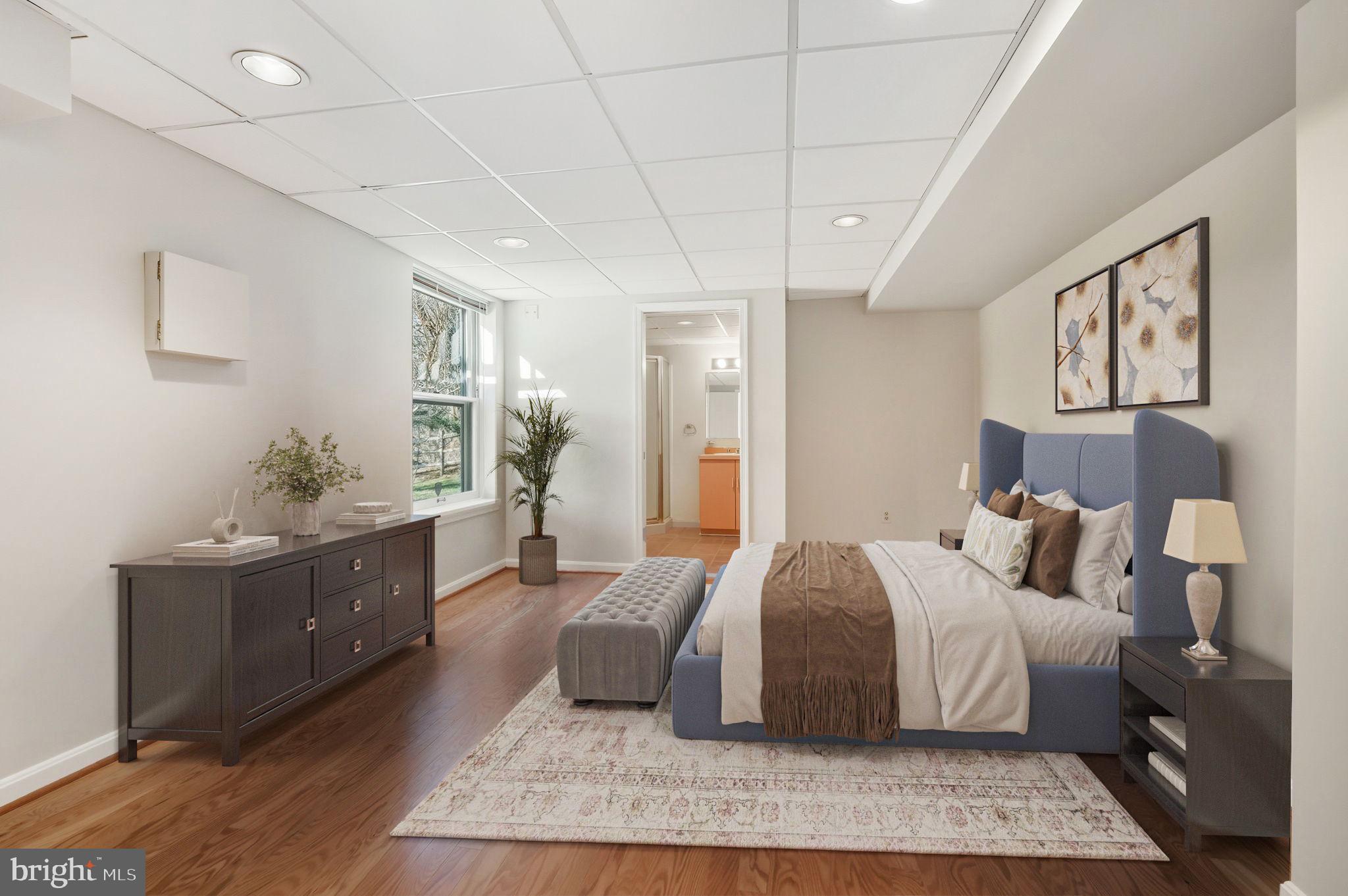 POTOMAC COMMONS - Residential