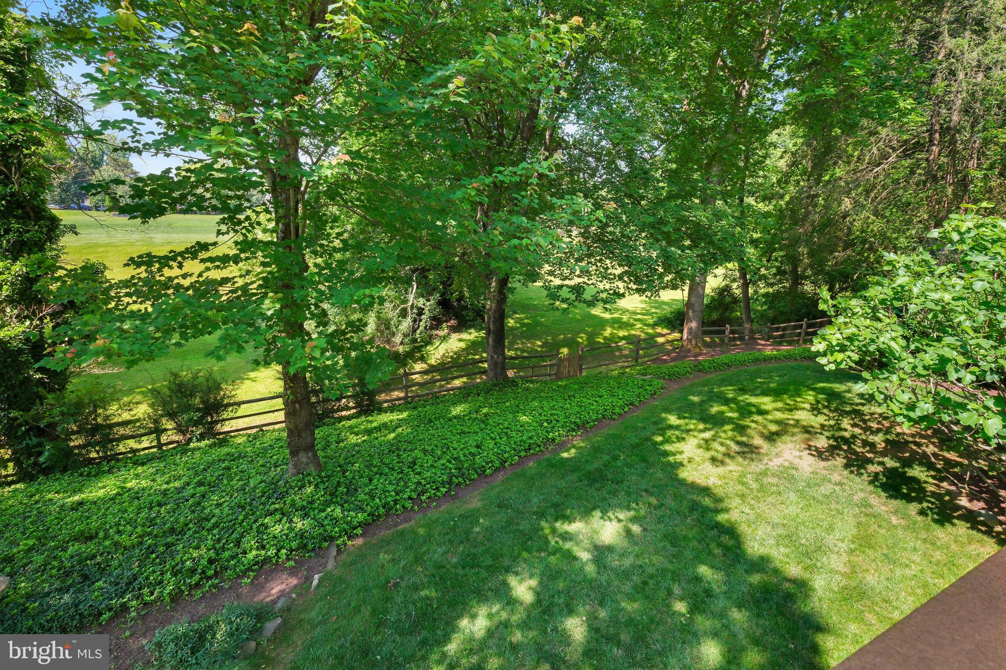 POTOMAC COMMONS - Residential