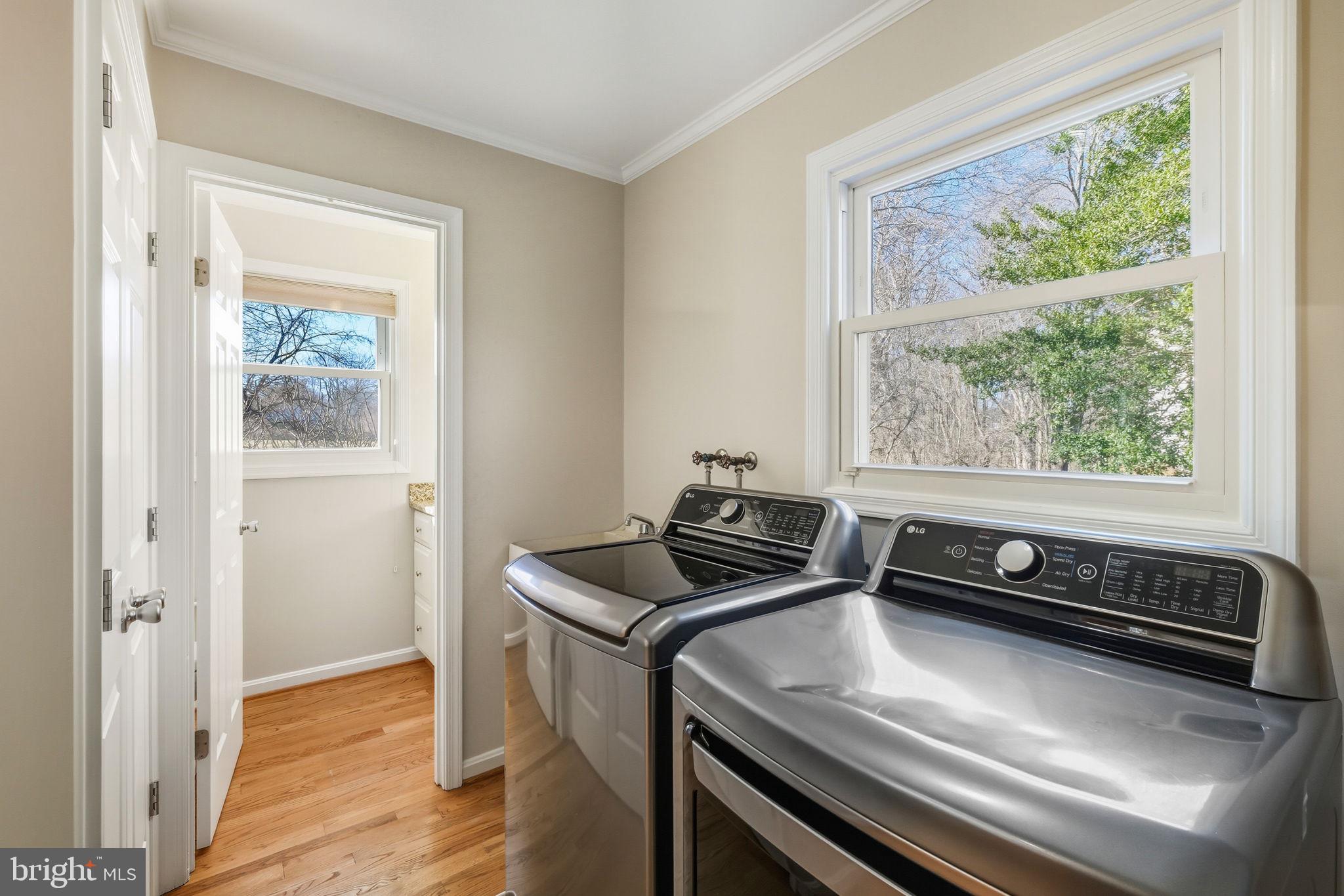 POTOMAC COMMONS - Residential