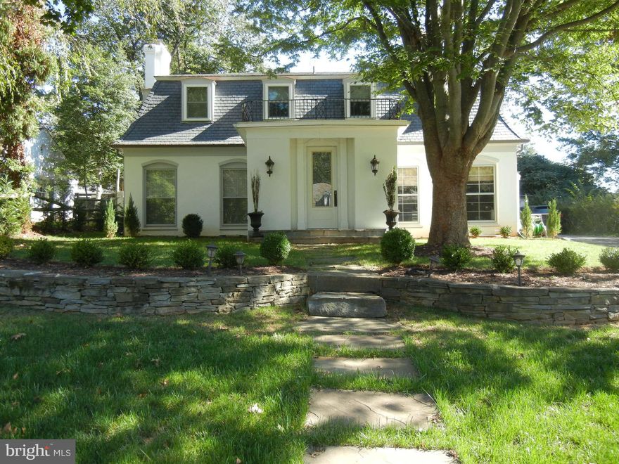 Renovated and Gorgeous!! Dramatic Front Entry Foyer with marble Fl and curved railing.Glam Kitchen, Granite counters and SS app..Formal Dr and Lr plus Library. 3 FP,. Fully finished LL with a second master bed room suite,1.5 bath, Laundry Room and Huge Rec rm. 2 car garage and large fenced yard. Walk to 2 Metro stops, hike/bike trail, Whole Foods Strathmore Music Center, restaurants.Owner is agent