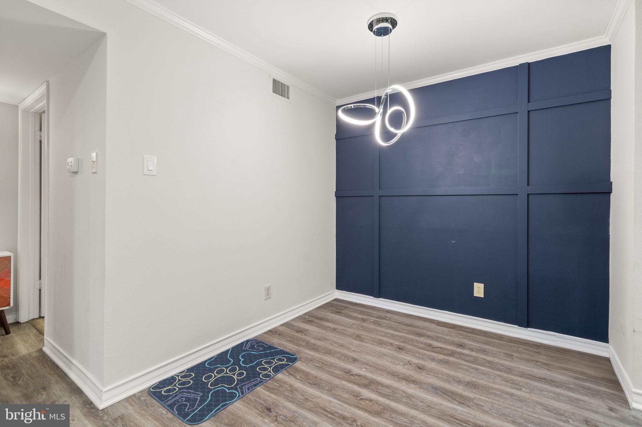 FOUNTAINS AT MCLEAN - Residential Lease