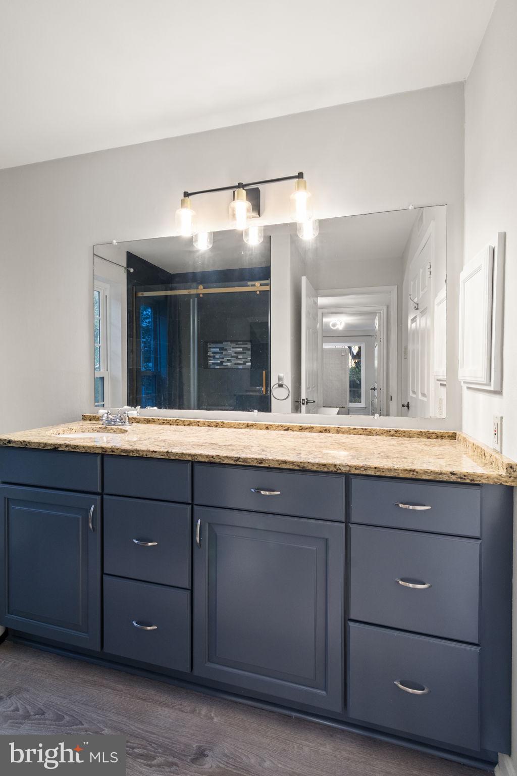 FOUNTAINS AT MCLEAN - Residential Lease