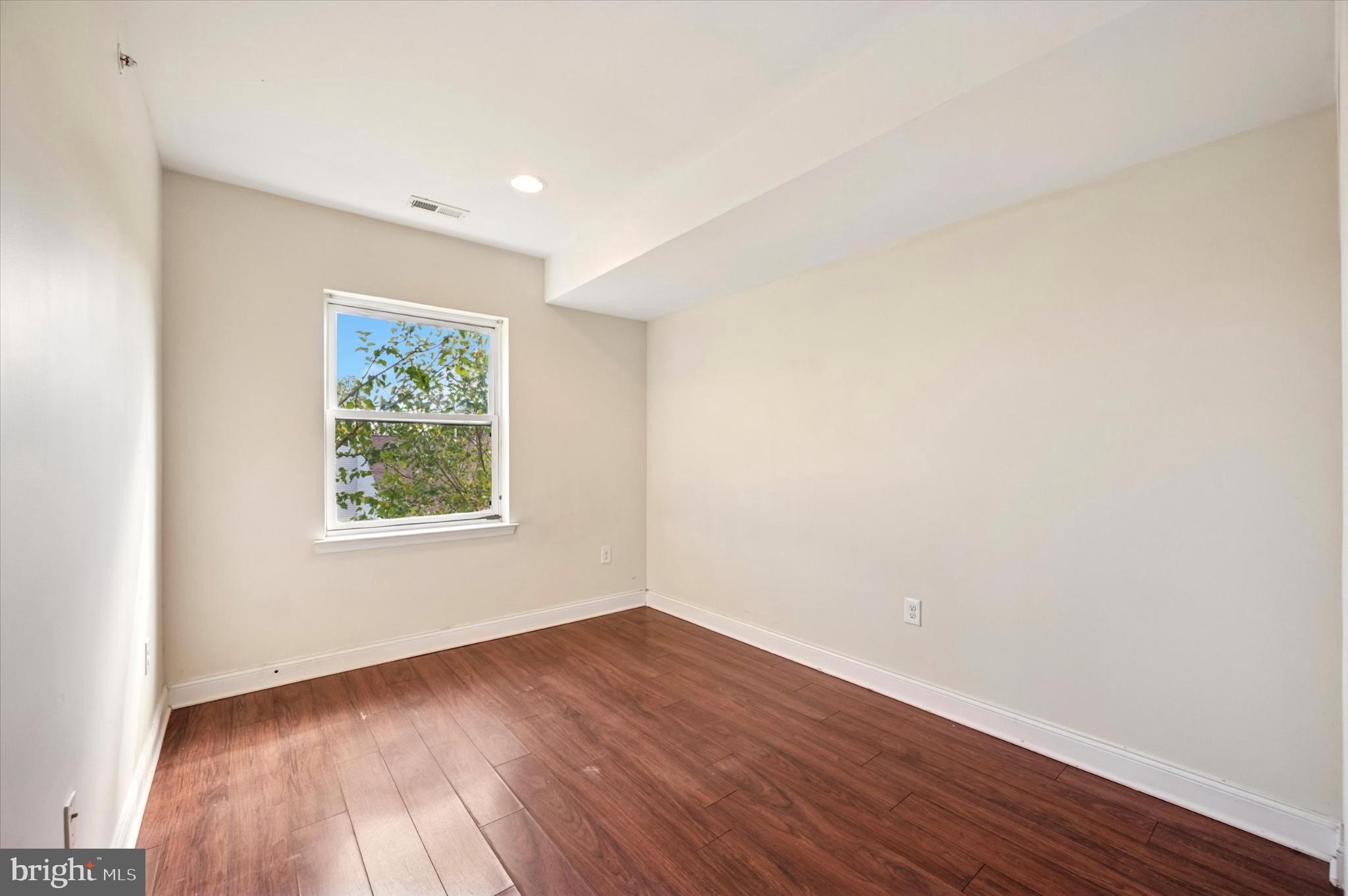 FRANCISVILLE - Residential Lease