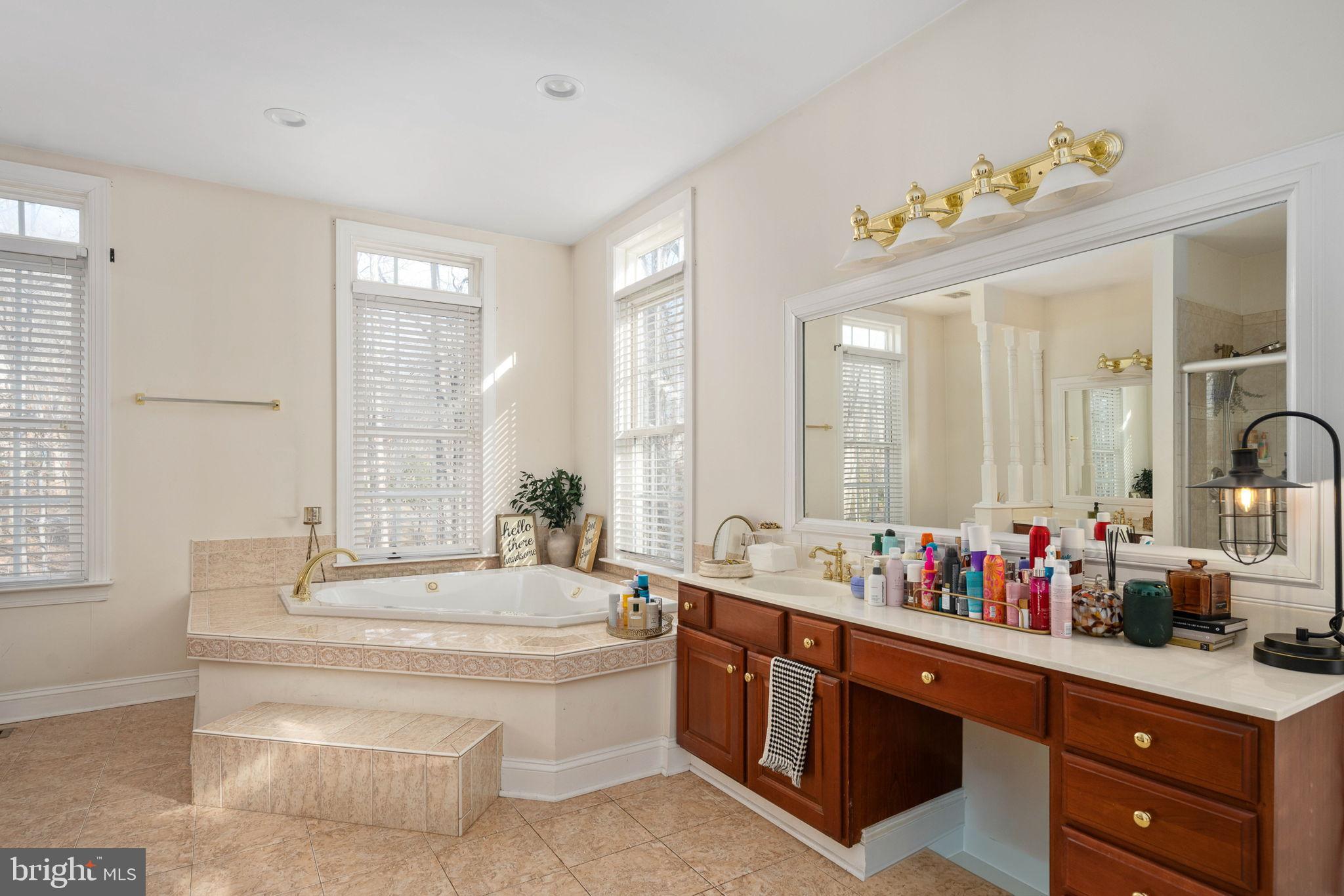 SAWHILL - Residential