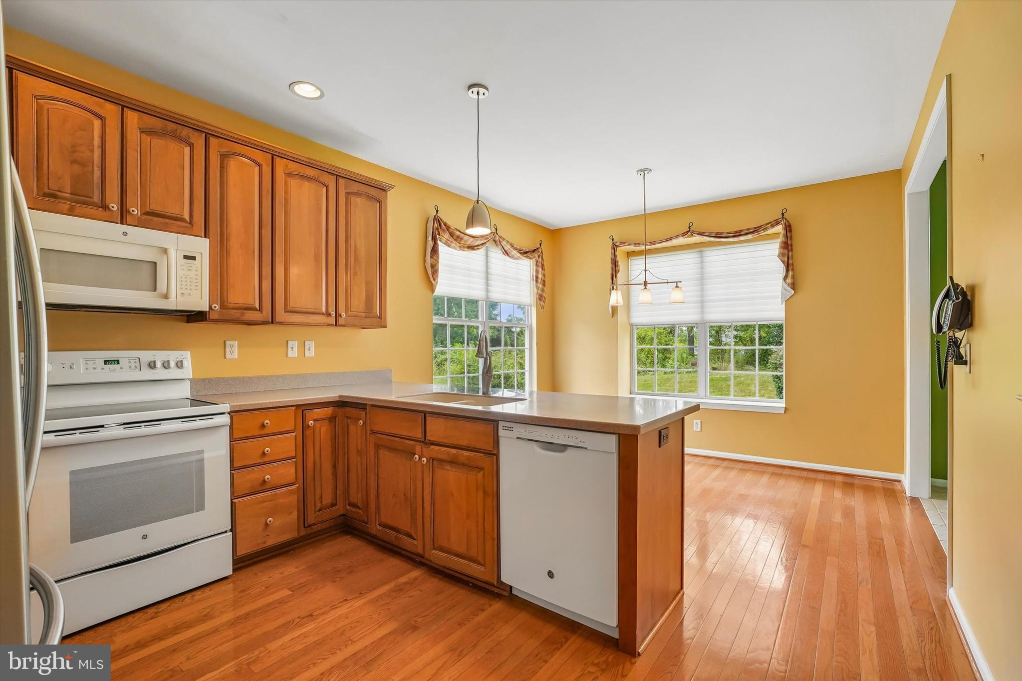140 LATTICE LANE