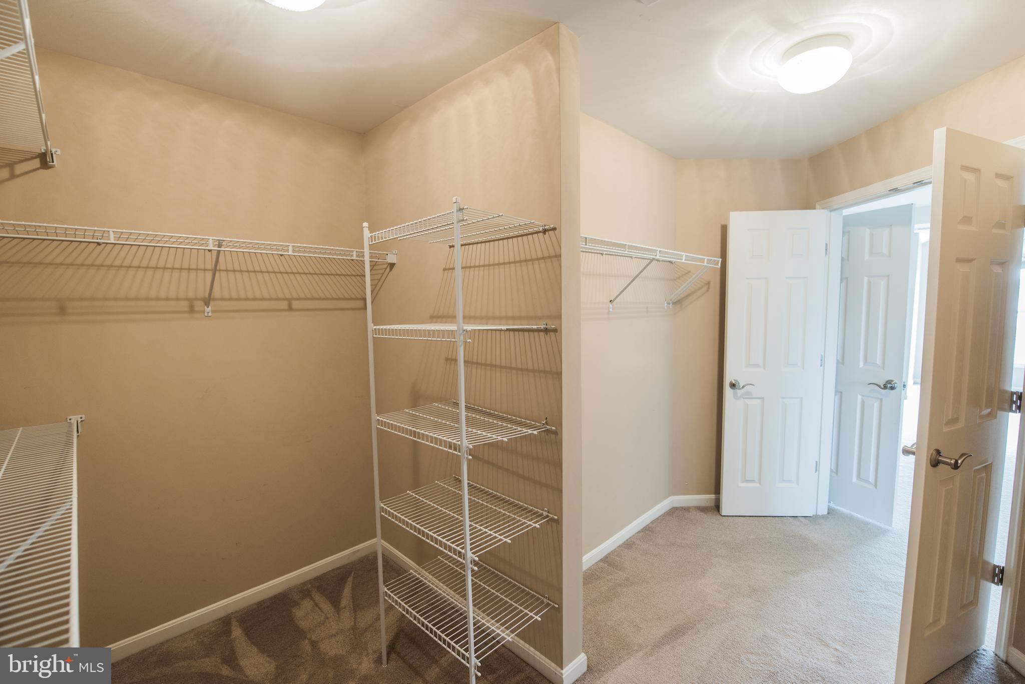 THE GALLERY - Residential